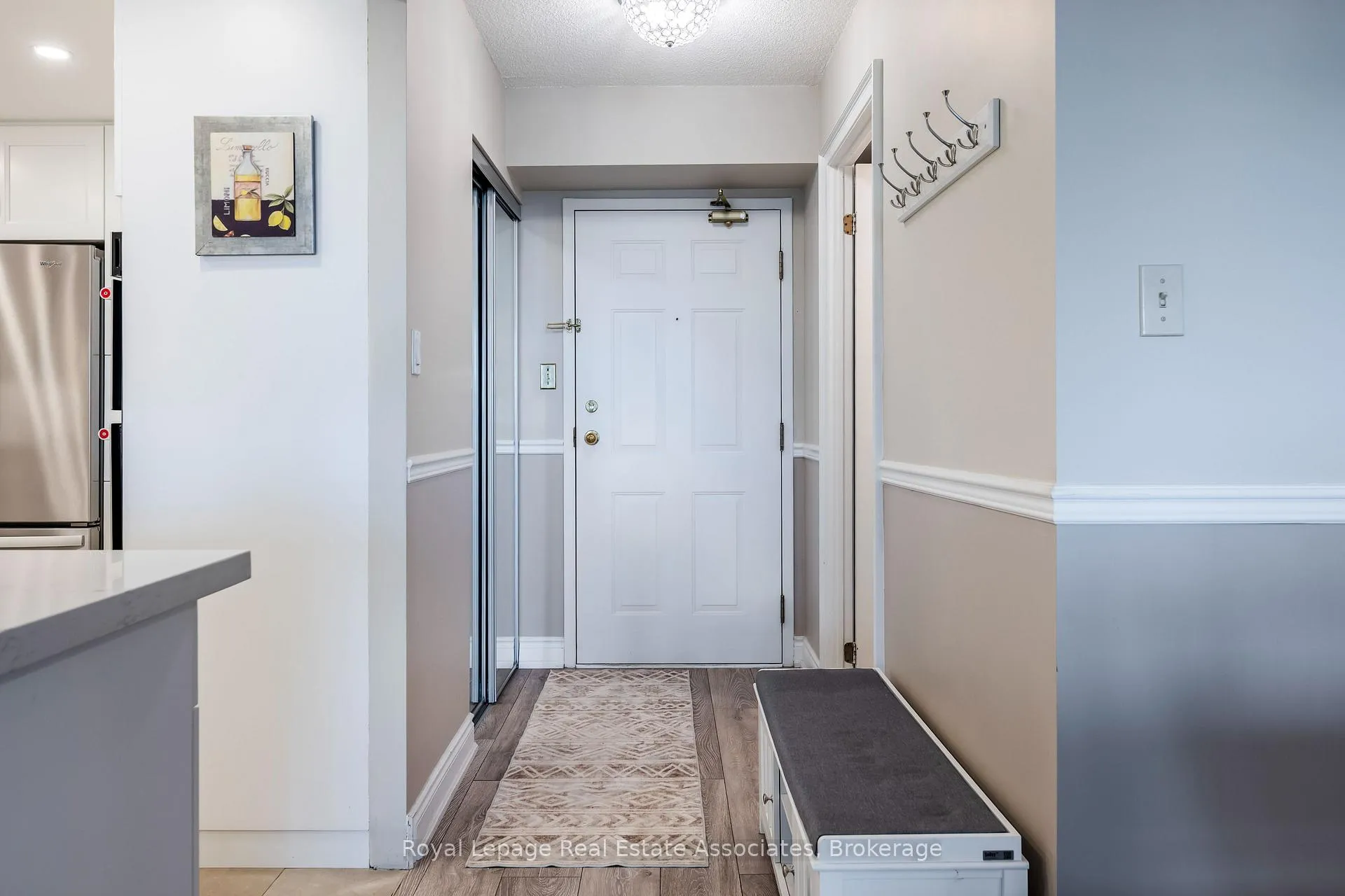Photo 6 of Unit 1402, 20 Mcfarlane Drive, Halton Hills, Georgetown — HOMEH