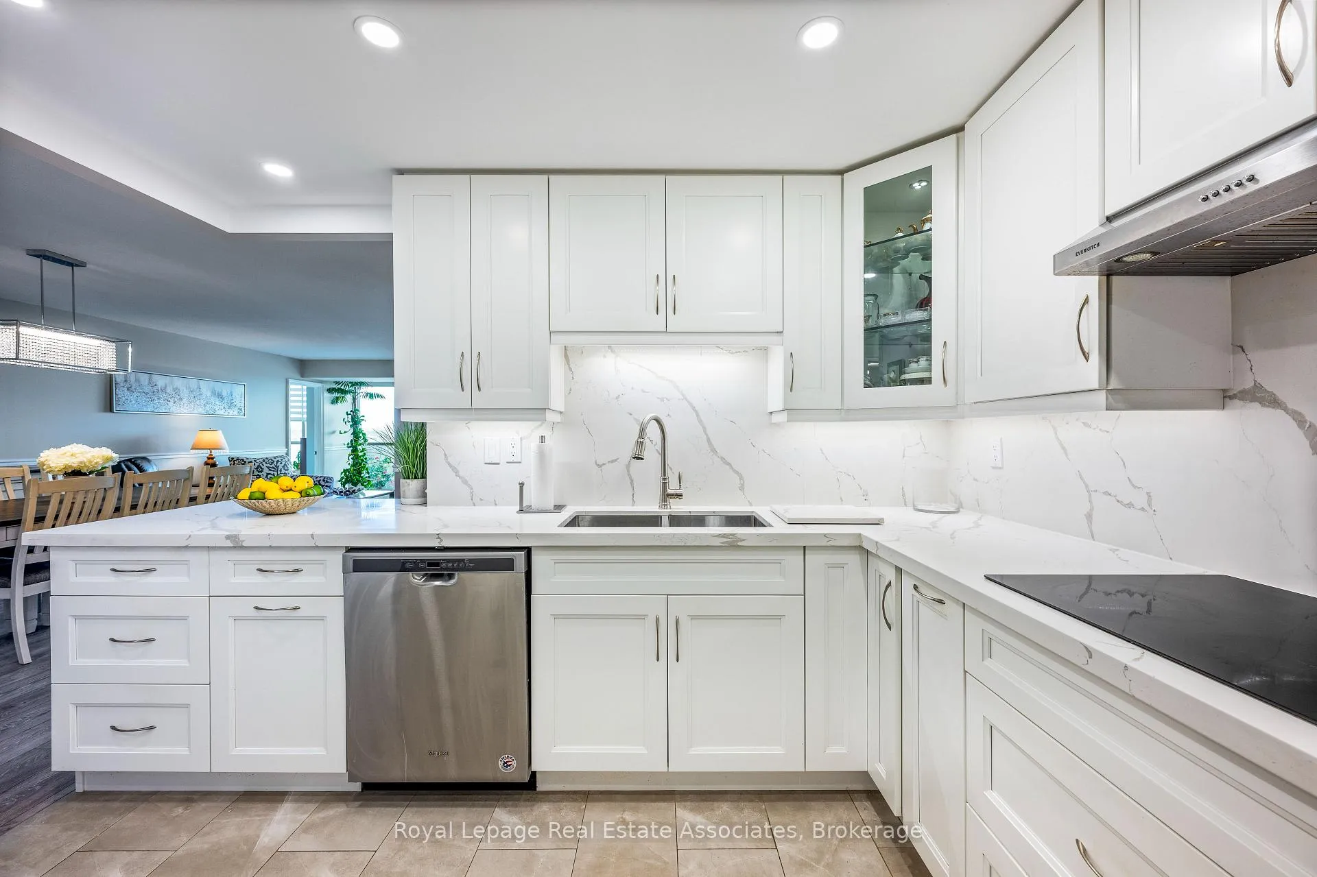 Photo 9 of Unit 1402, 20 Mcfarlane Drive, Halton Hills, Georgetown — HOMEH