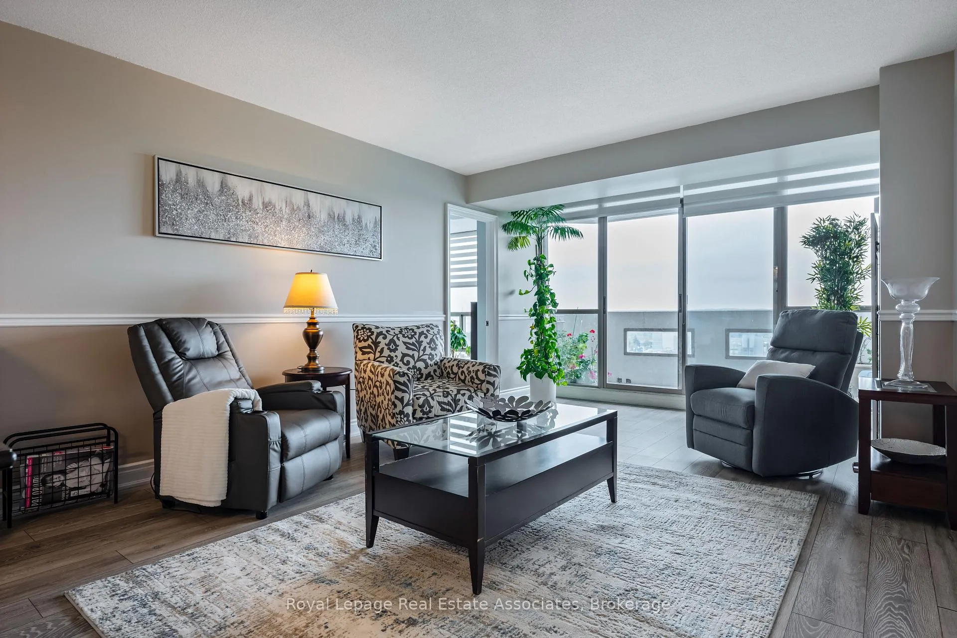 Photo 15 of Unit 1402, 20 Mcfarlane Drive, Halton Hills, Georgetown — HOMEH