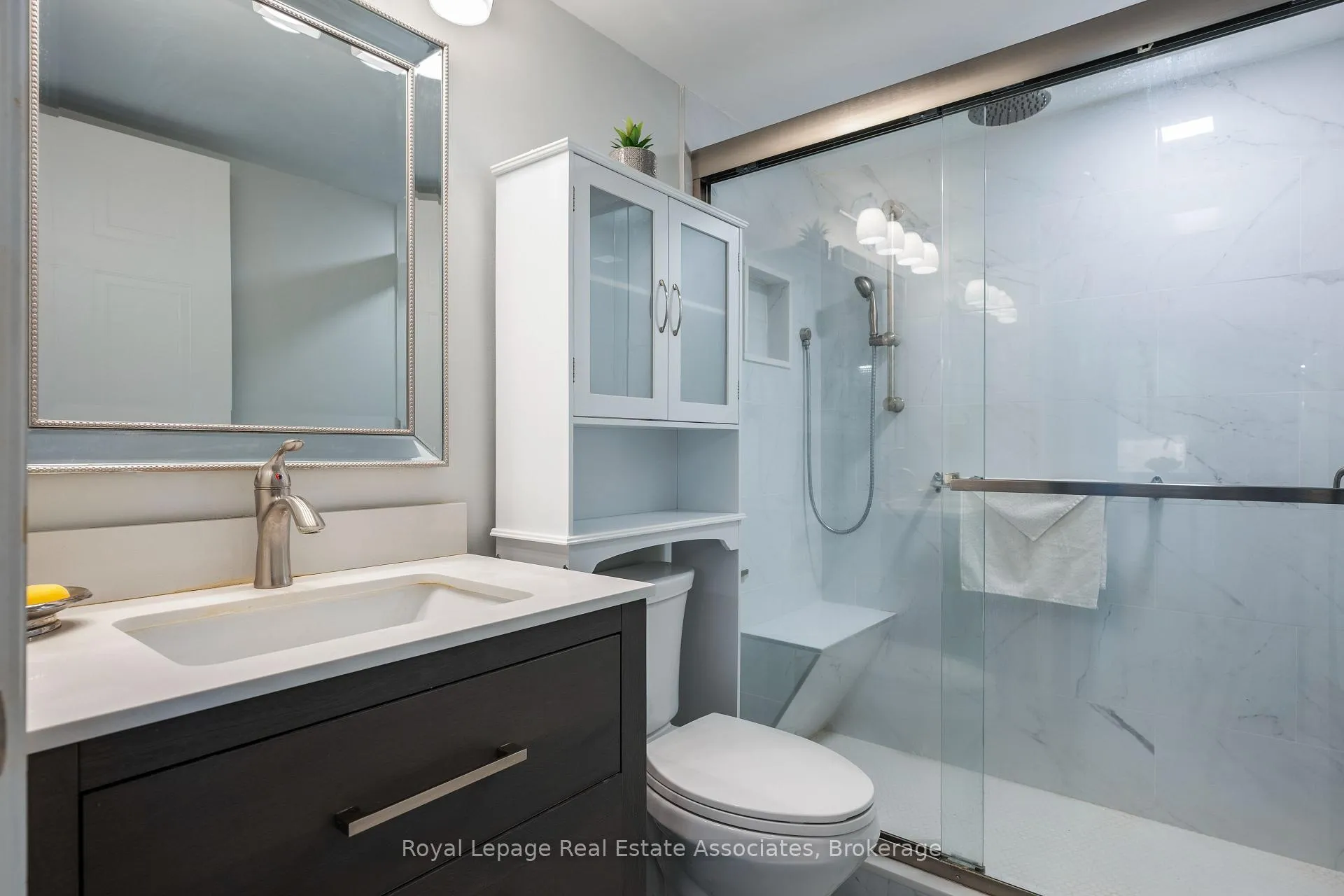 Photo 25 of Unit 1402, 20 Mcfarlane Drive, Halton Hills, Georgetown — HOMEH