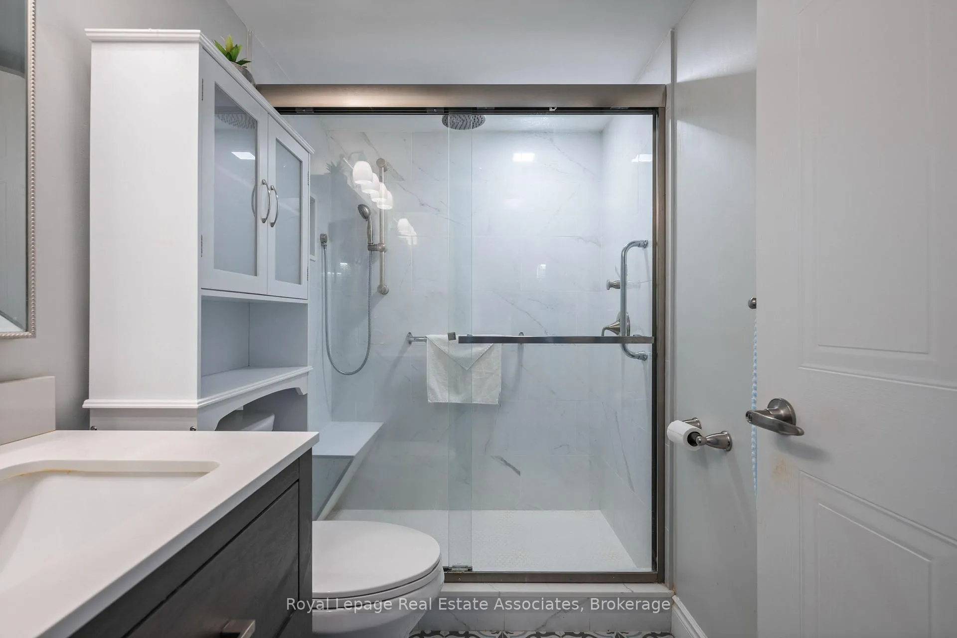Photo 26 of Unit 1402, 20 Mcfarlane Drive, Halton Hills, Georgetown — HOMEH