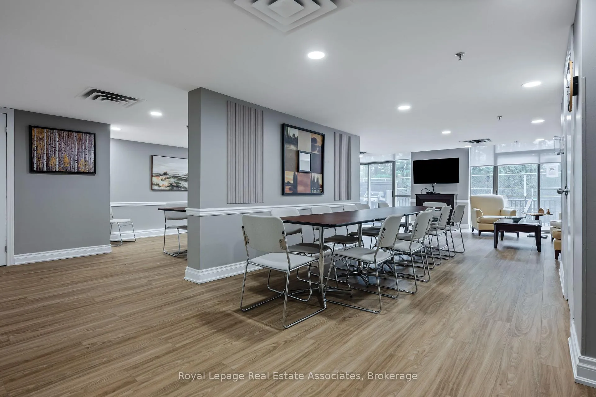 Photo 30 of Unit 1402, 20 Mcfarlane Drive, Halton Hills, Georgetown — HOMEH