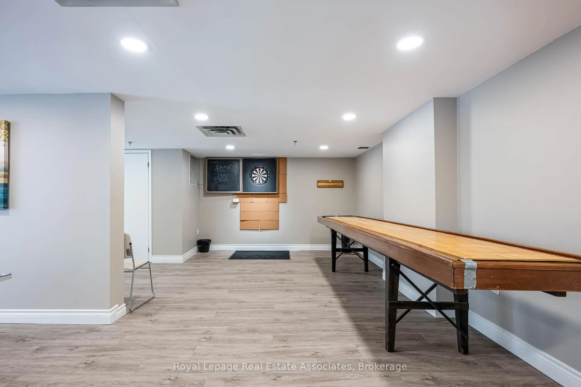 Photo 45 of Unit 1402, 20 Mcfarlane Drive, Halton Hills, Georgetown — HOMEH