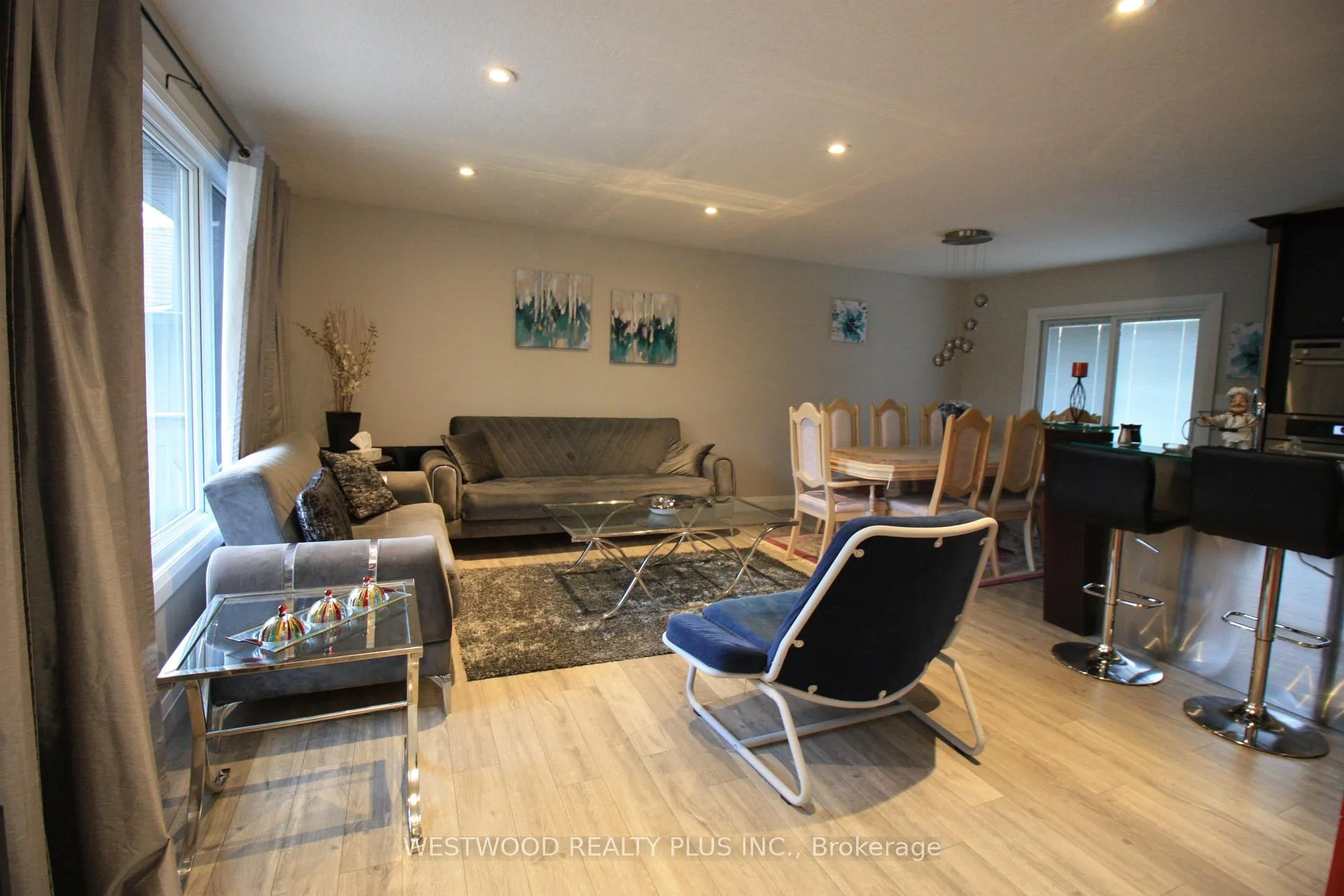 Photo 2 of 1042 Goshen Road, Innisfil, Alcona — HOMEH