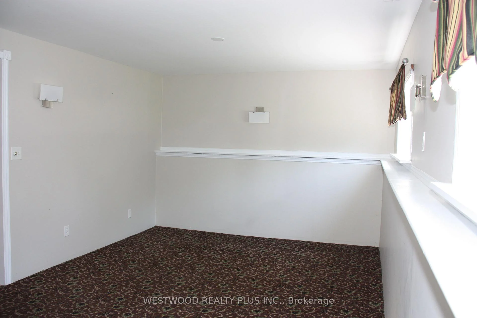 Photo 23 of 1042 Goshen Road, Innisfil, Alcona — HOMEH