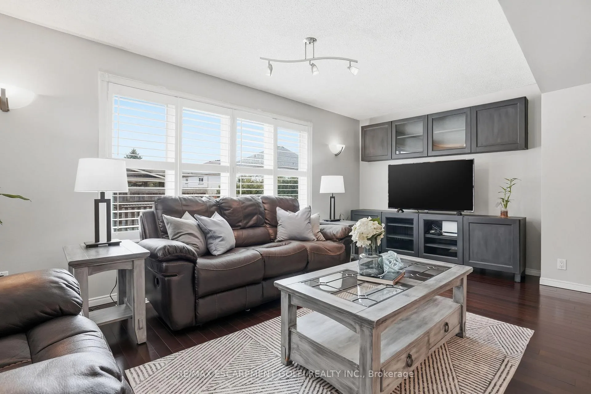 Photo 13 of 68 Rockhaven Lane, Hamilton, Waterdown — HOMEH