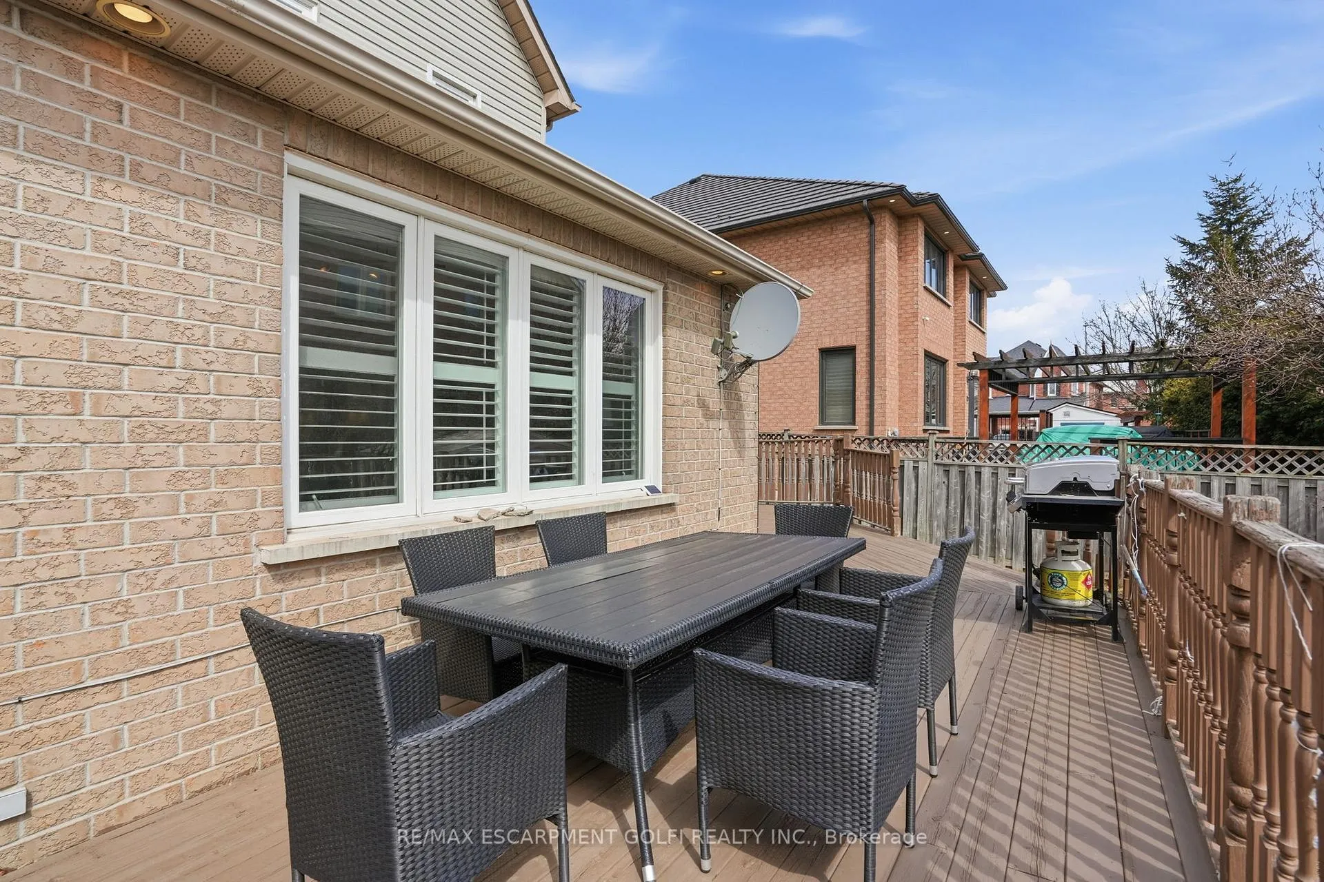 Photo 39 of 68 Rockhaven Lane, Hamilton, Waterdown — HOMEH