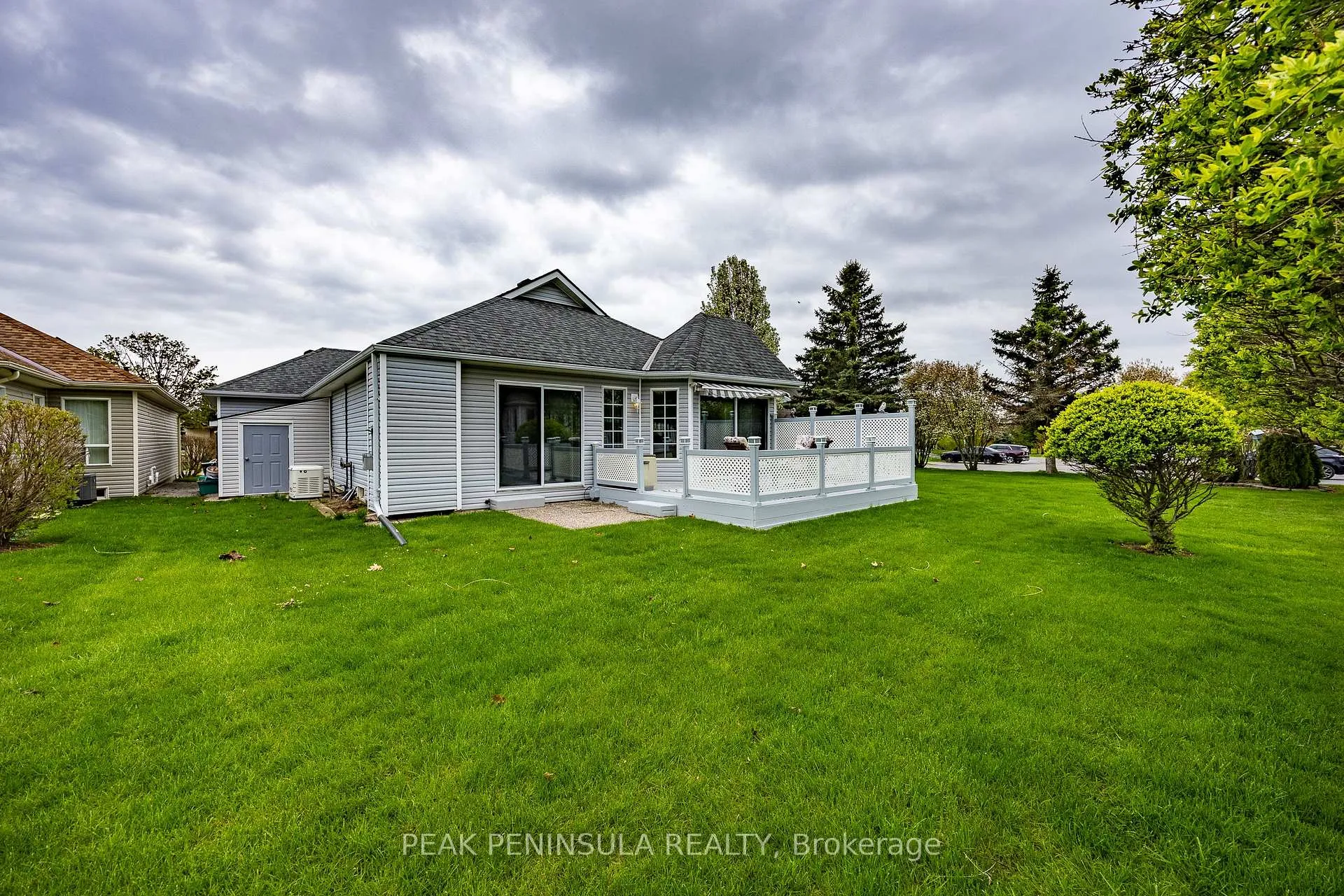 Photo 25 of 24 Long Point Boulevard, Norfolk, Port Rowan — HOMEH