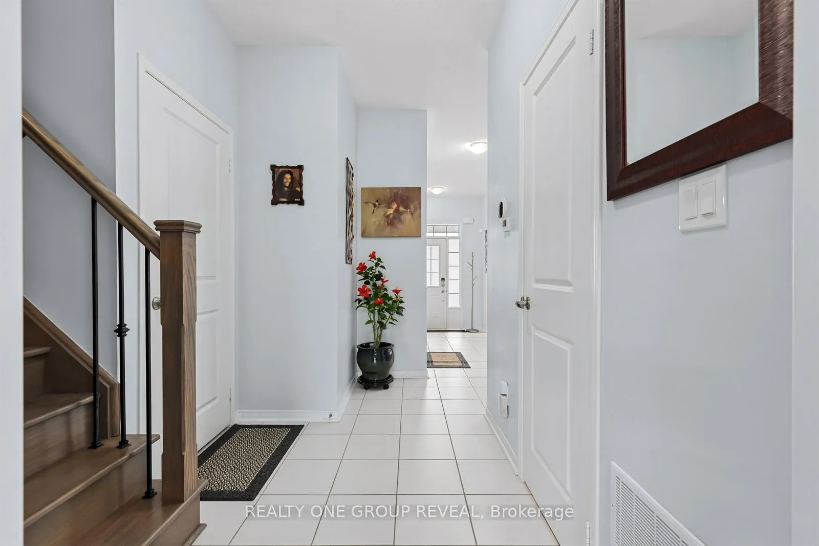 Photo 7 of 2 Rimrock Crescent, Whitby, Williamsburg — HOMEH