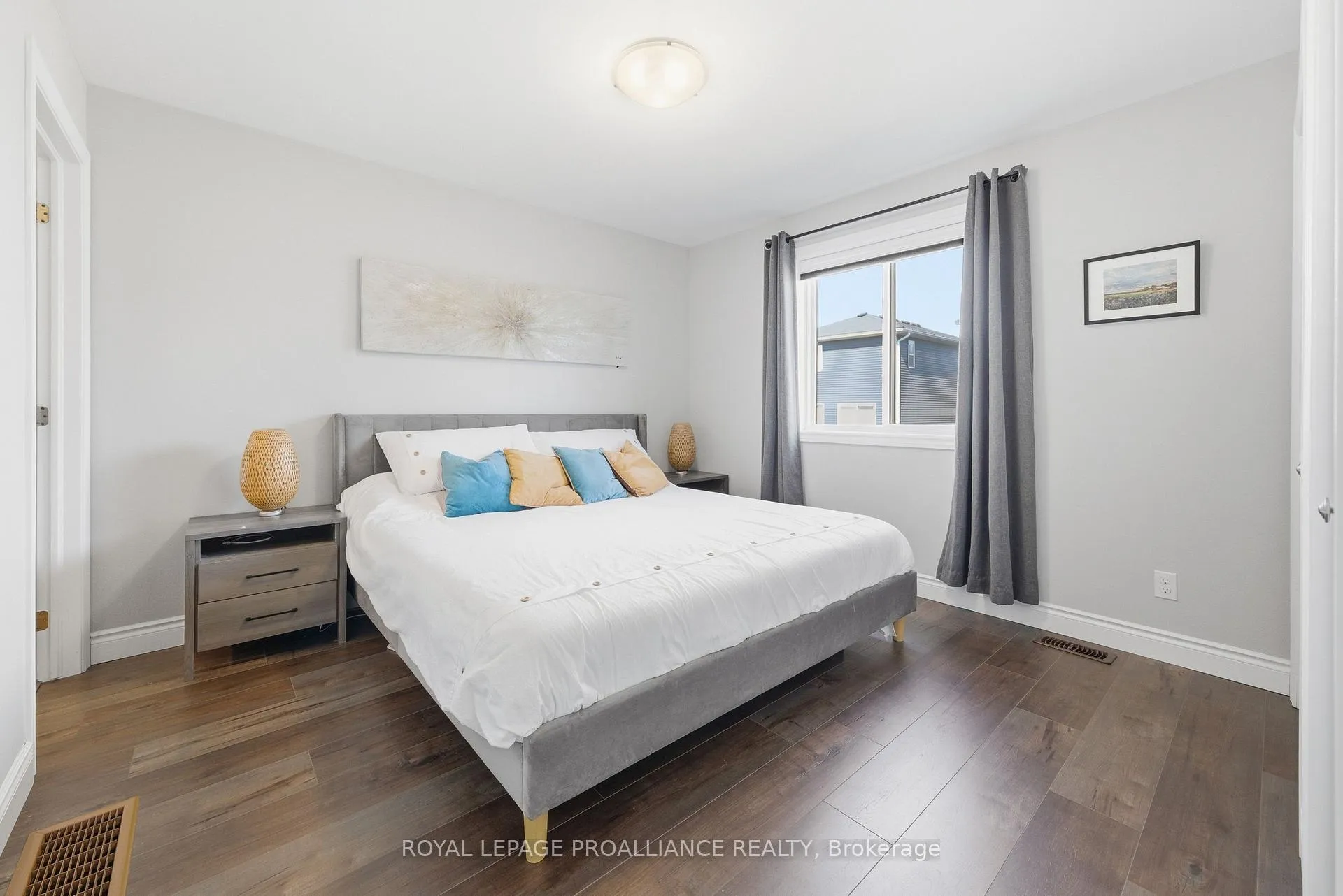 Photo 21 of 21 Lehtinen Crescent, Belleville, Belleville Ward — HOMEH
