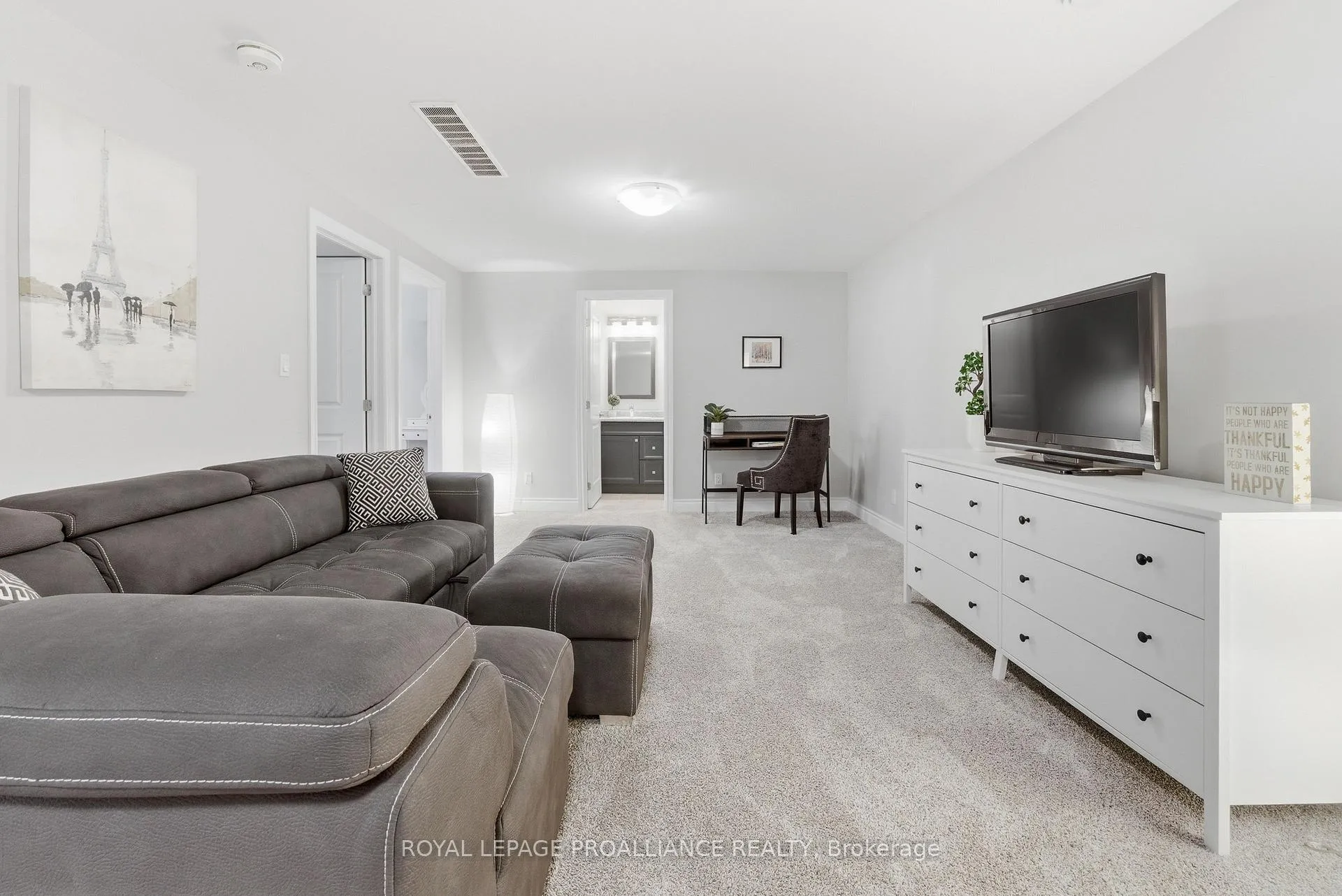 Photo 29 of 21 Lehtinen Crescent, Belleville, Belleville Ward — HOMEH