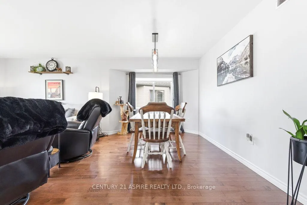 Photo 9 of 17 Newport Drive, Petawawa — HOMEH