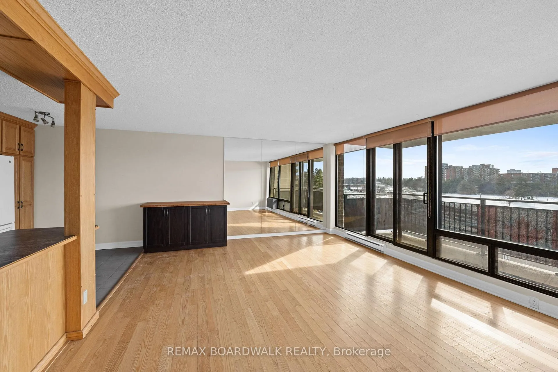 Photo 5 of Unit 502, 1190 Richmond Road, Ottawa, Woodroffe — HOMEH