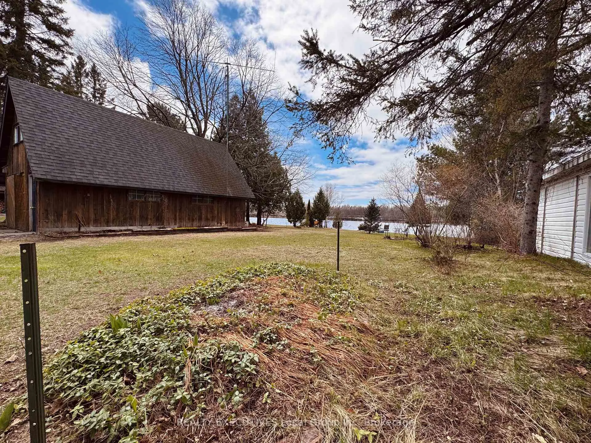 Photo 7 of 1052 Evansville Drive, West Nipissing, Sturgeon Falls — HOMEH