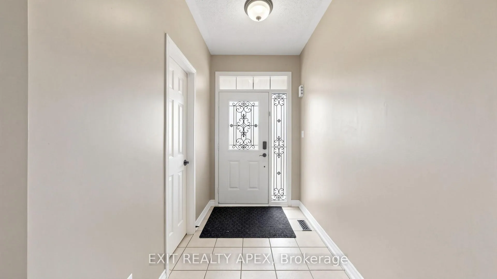 Photo 21 of 1311 Macinally Court, Oshawa, Pinecrest — HOMEH