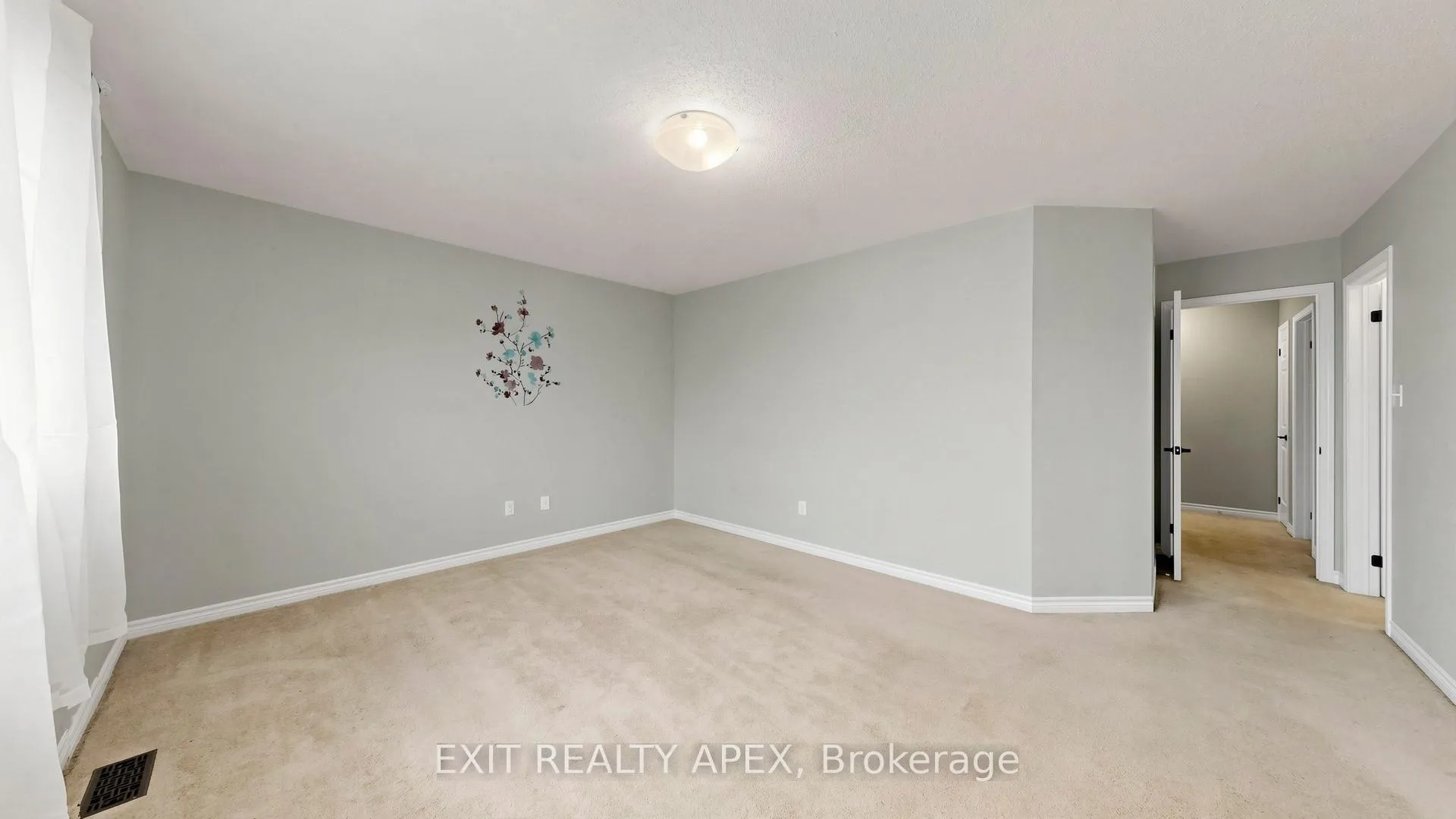 Photo 25 of 1311 Macinally Court, Oshawa, Pinecrest — HOMEH