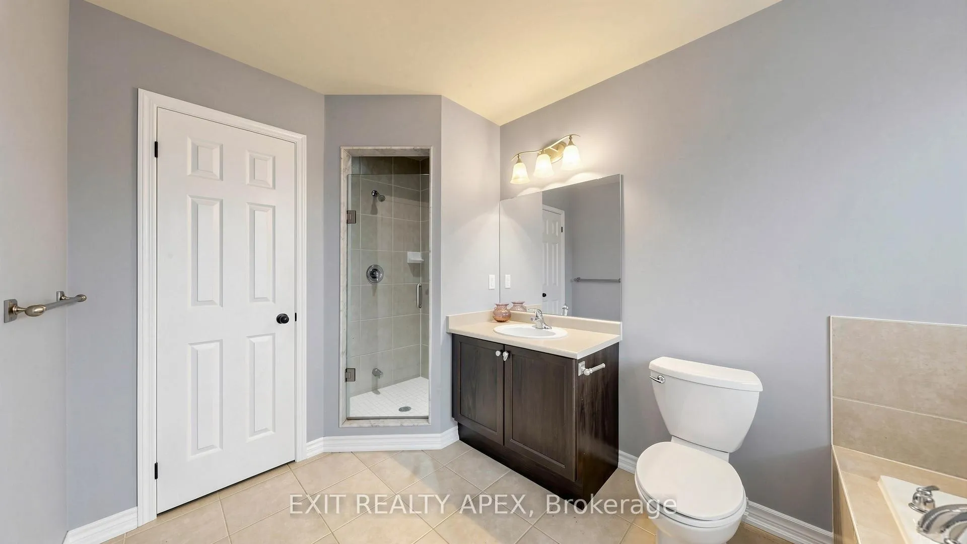 Photo 29 of 1311 Macinally Court, Oshawa, Pinecrest — HOMEH