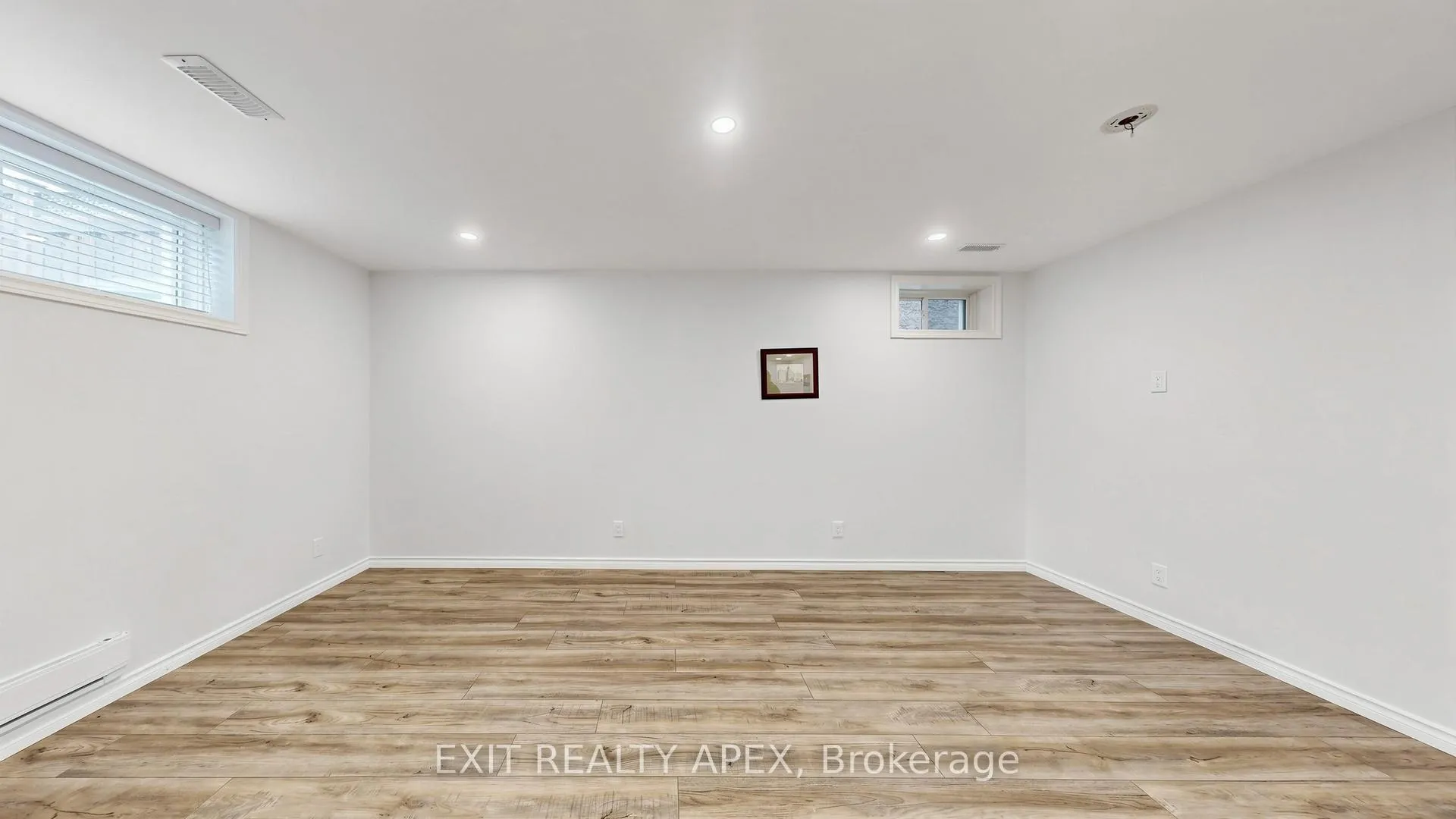 Photo 43 of 1311 Macinally Court, Oshawa, Pinecrest — HOMEH