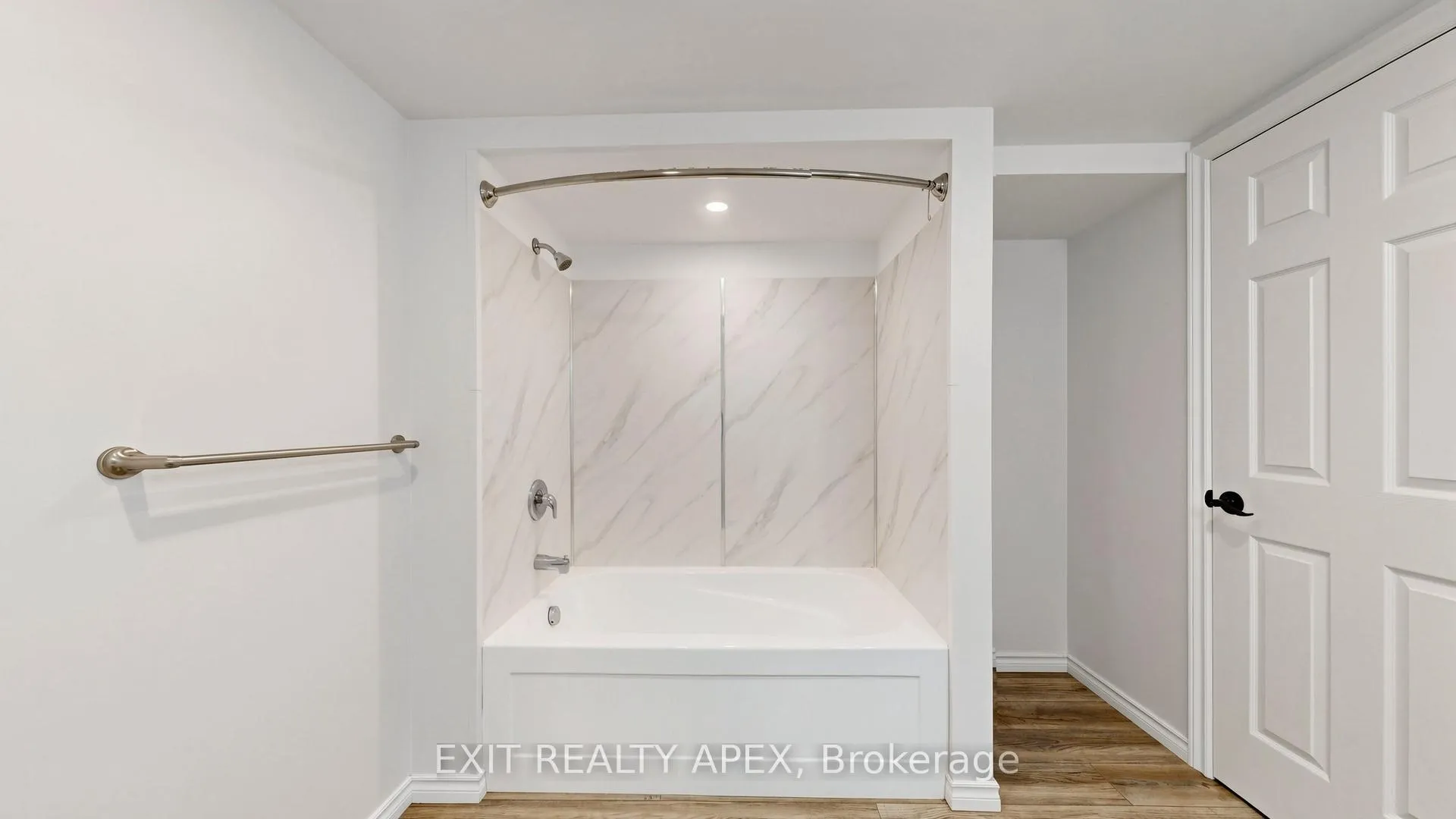 Photo 45 of 1311 Macinally Court, Oshawa, Pinecrest — HOMEH