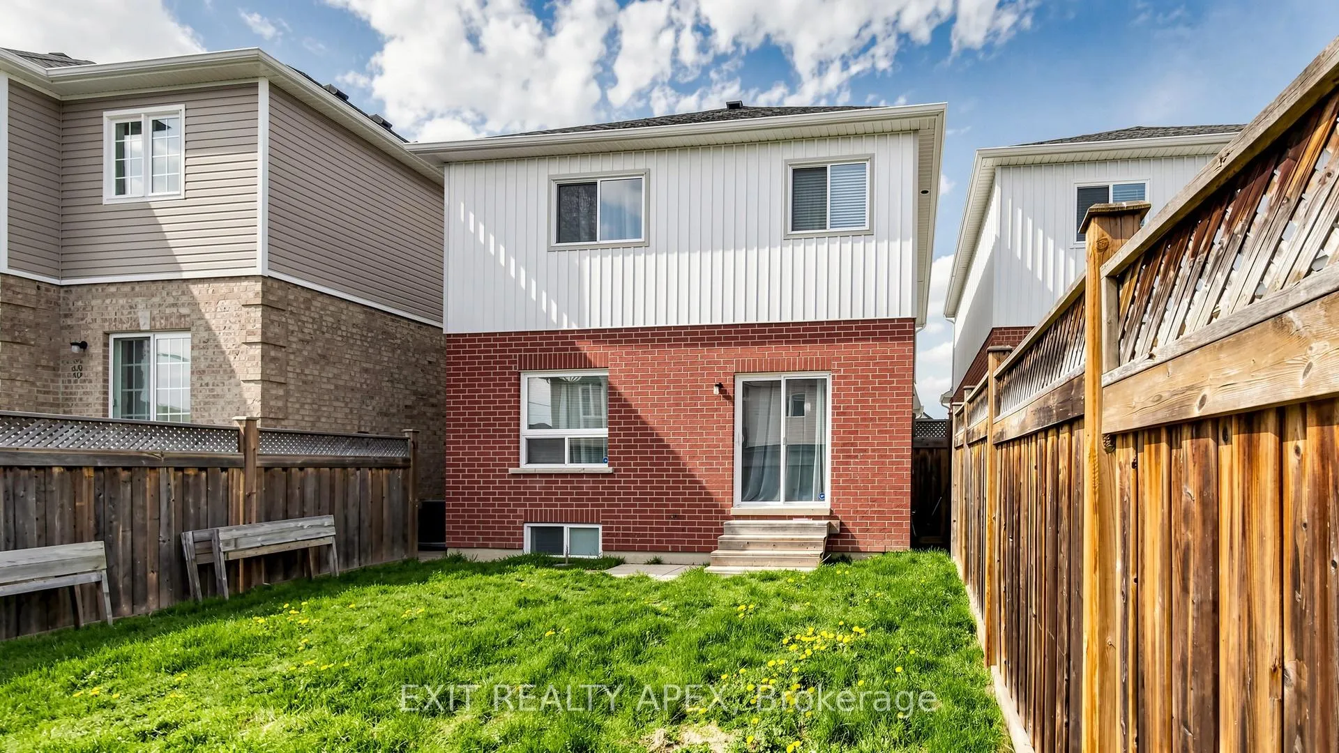 Photo 48 of 1311 Macinally Court, Oshawa, Pinecrest — HOMEH