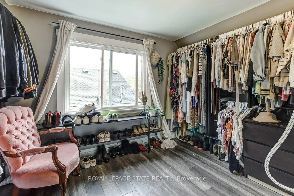 Photo 23 of 114 Second Street N, Hamilton, Stoney Creek — HOMEH