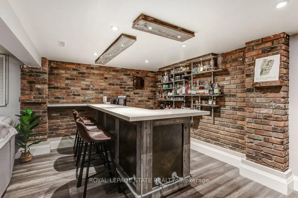Photo 27 of 114 Second Street N, Hamilton, Stoney Creek — HOMEH
