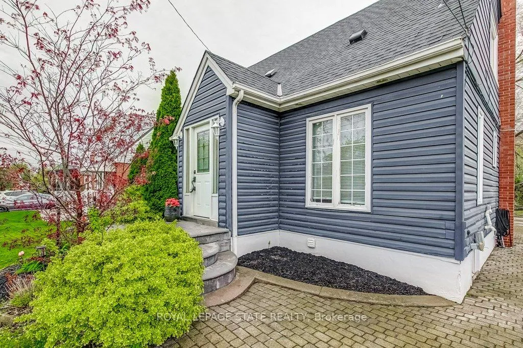 Photo 41 of 114 Second Street N, Hamilton, Stoney Creek — HOMEH