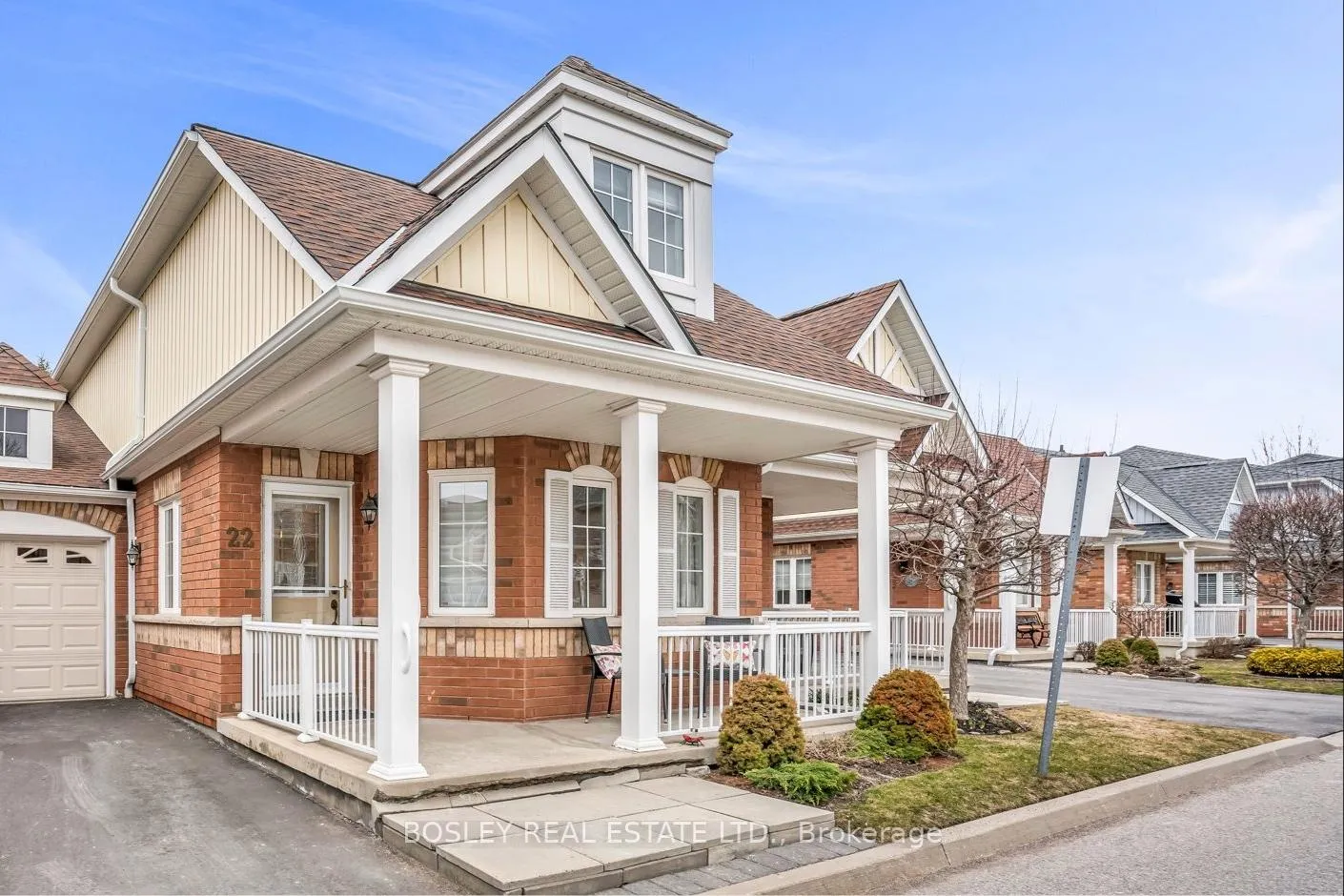 Photo 2 of Unit 24, 22 Gidley Lane, Ajax, Central — HOMEH