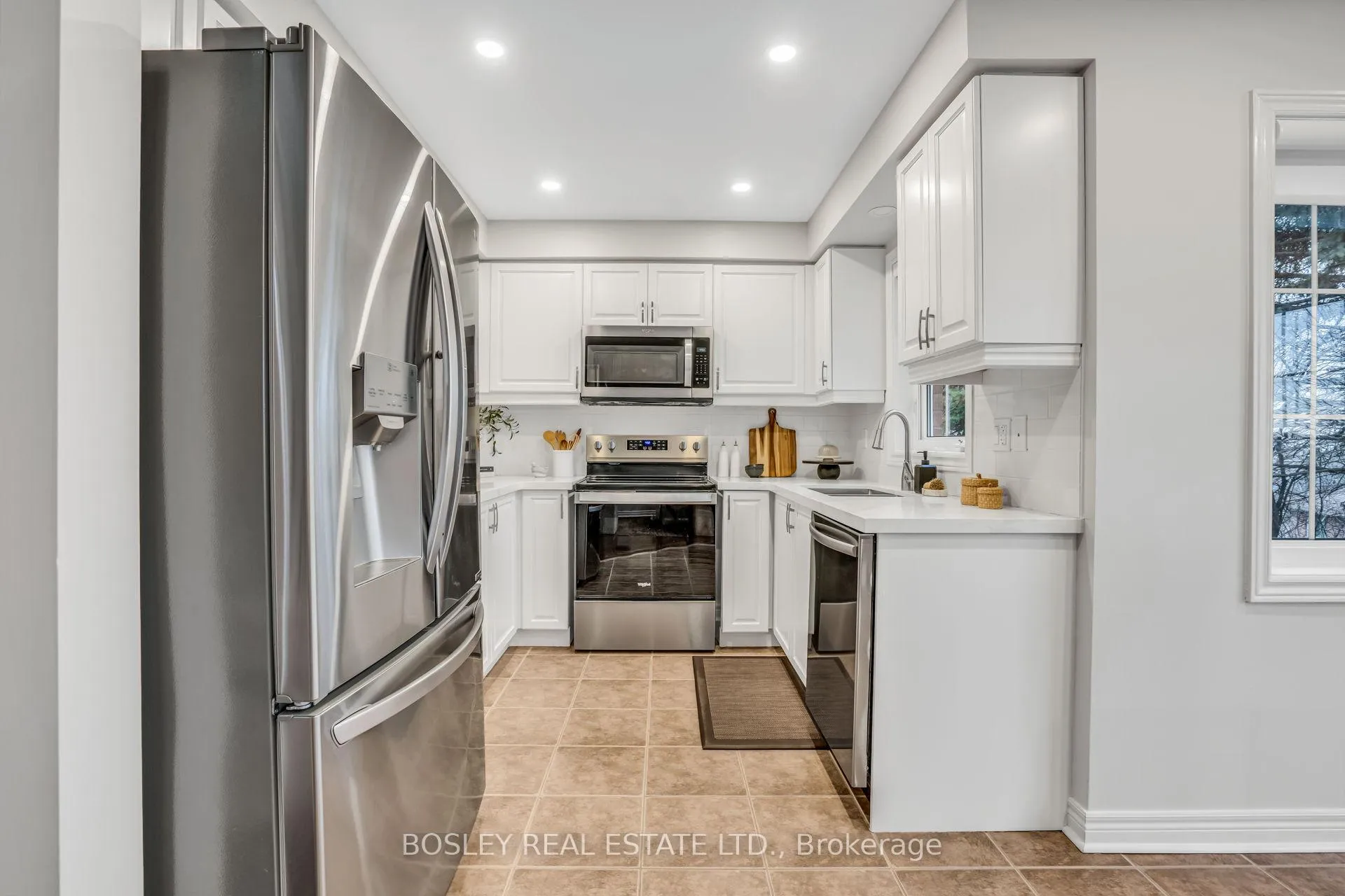 Photo 21 of Unit 24, 22 Gidley Lane, Ajax, Central — HOMEH