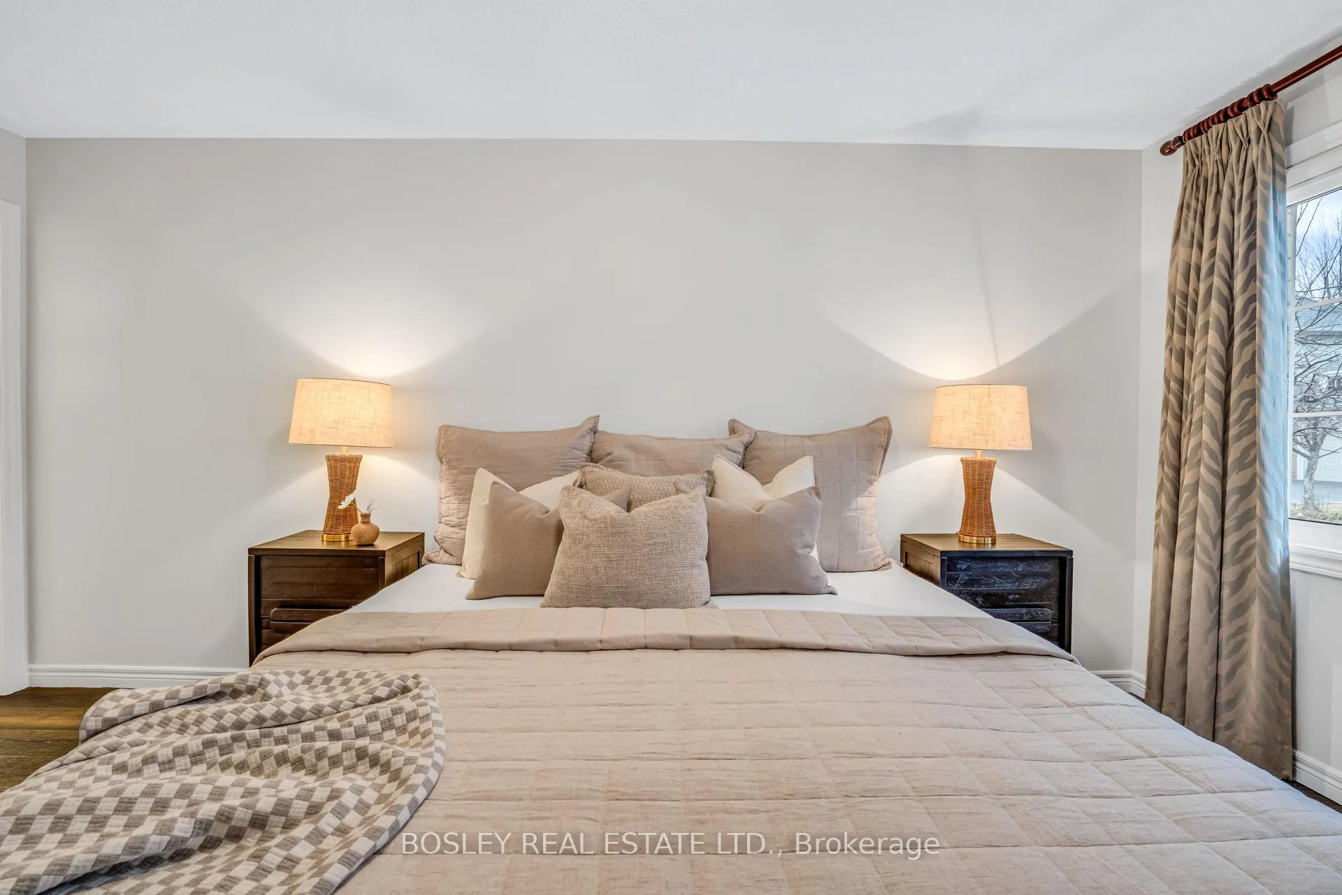 Photo 34 of Unit 24, 22 Gidley Lane, Ajax, Central — HOMEH