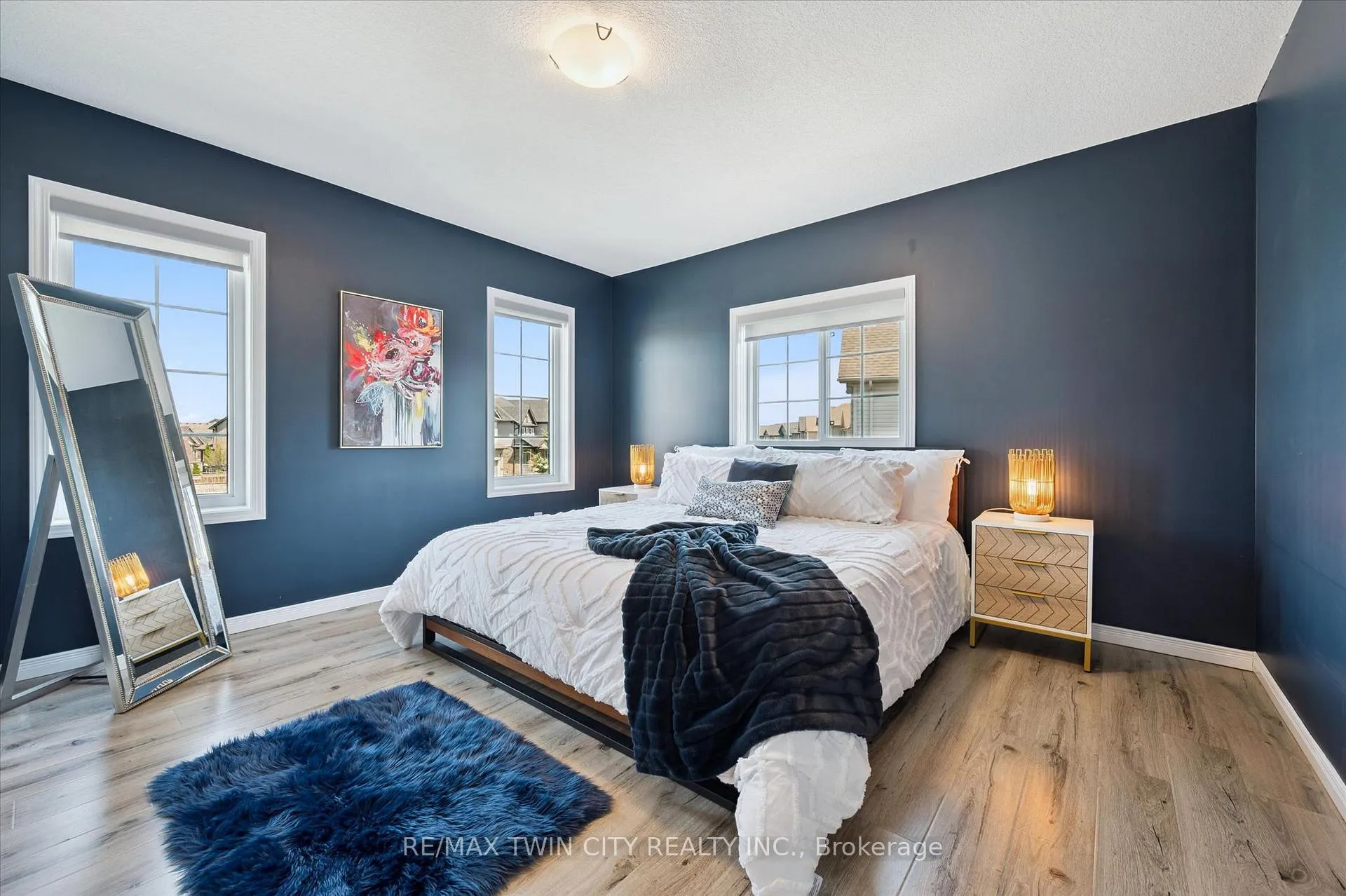 Photo 23 of 33 Mistywood Street, Kitchener — HOMEH