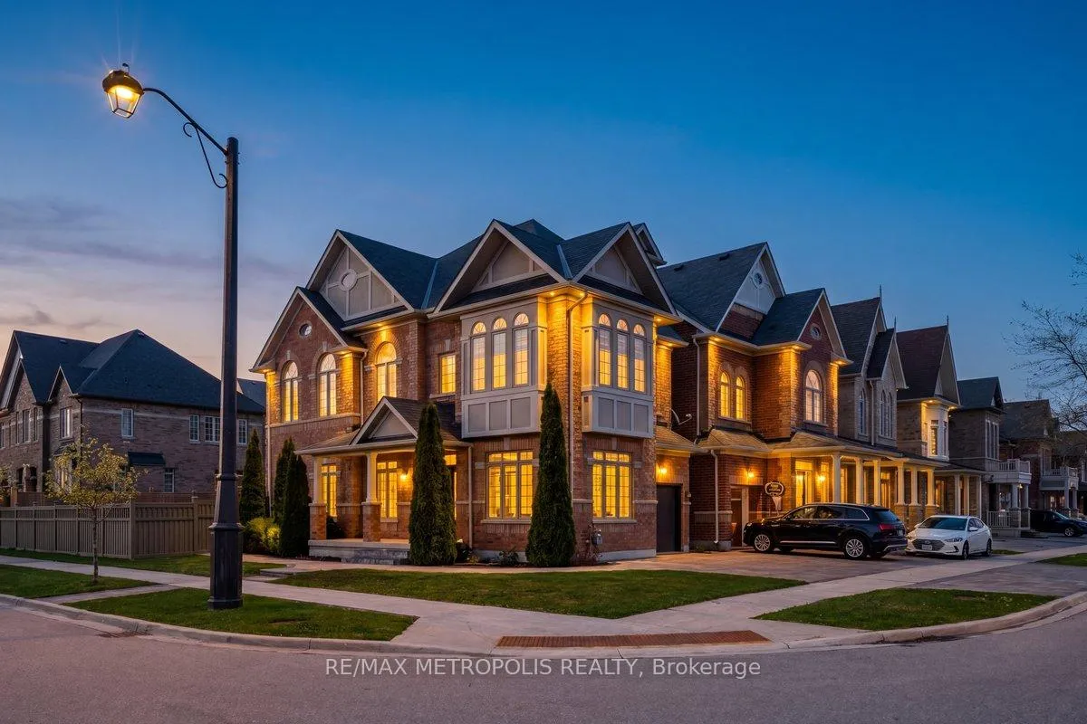 Photo 1 of 115 Pelee Avenue, Vaughan, Kleinburg — HOMEH