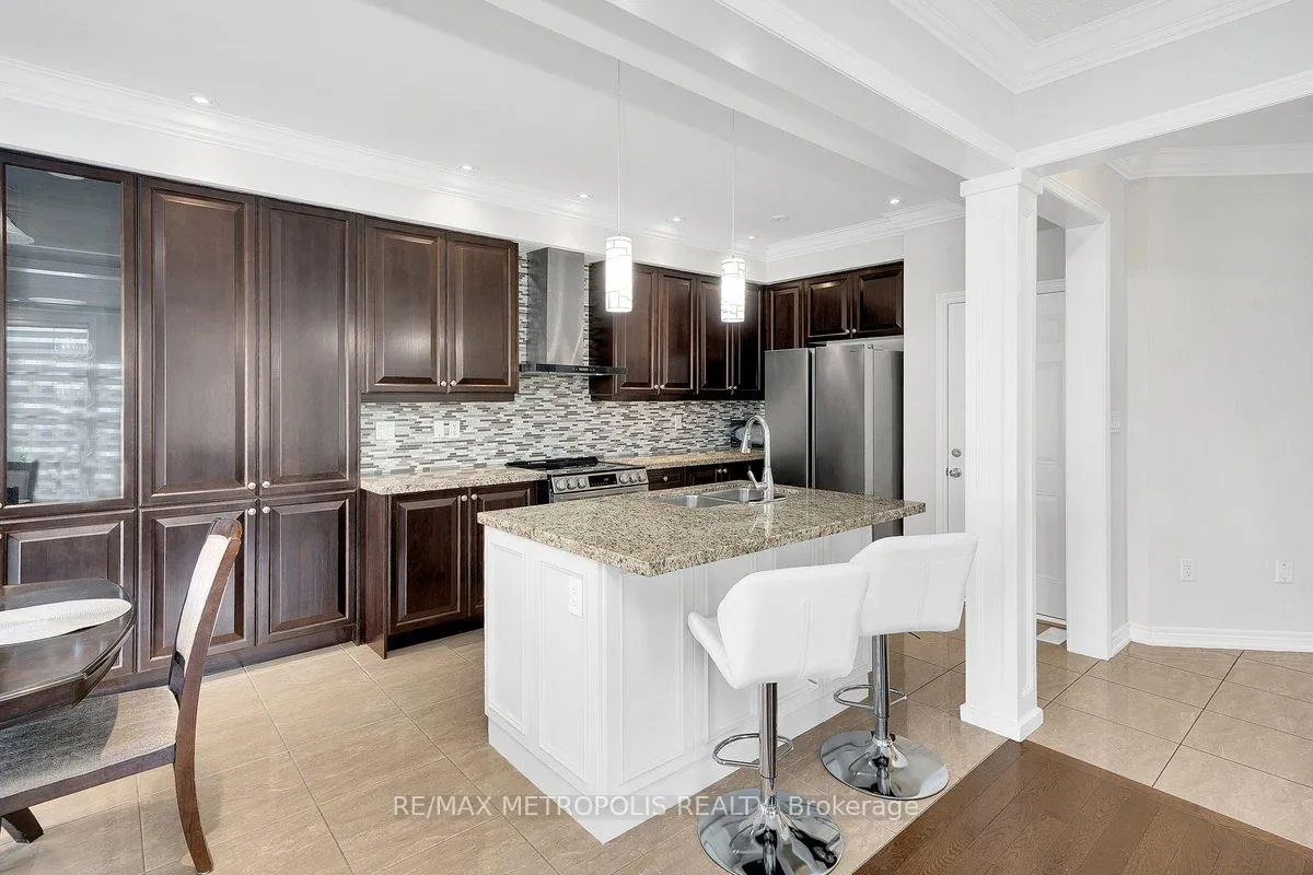 Photo 8 of 115 Pelee Avenue, Vaughan, Kleinburg — HOMEH