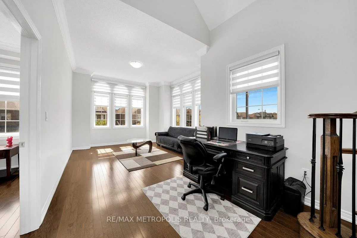 Photo 20 of 115 Pelee Avenue, Vaughan, Kleinburg — HOMEH