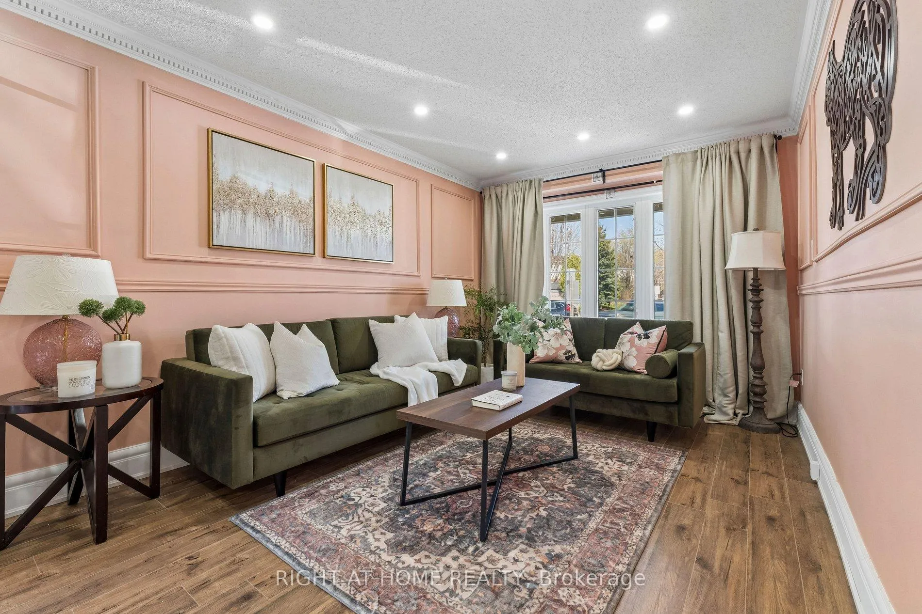 Photo 6 of 640 Ormond Drive, Oshawa, Samac — HOMEH