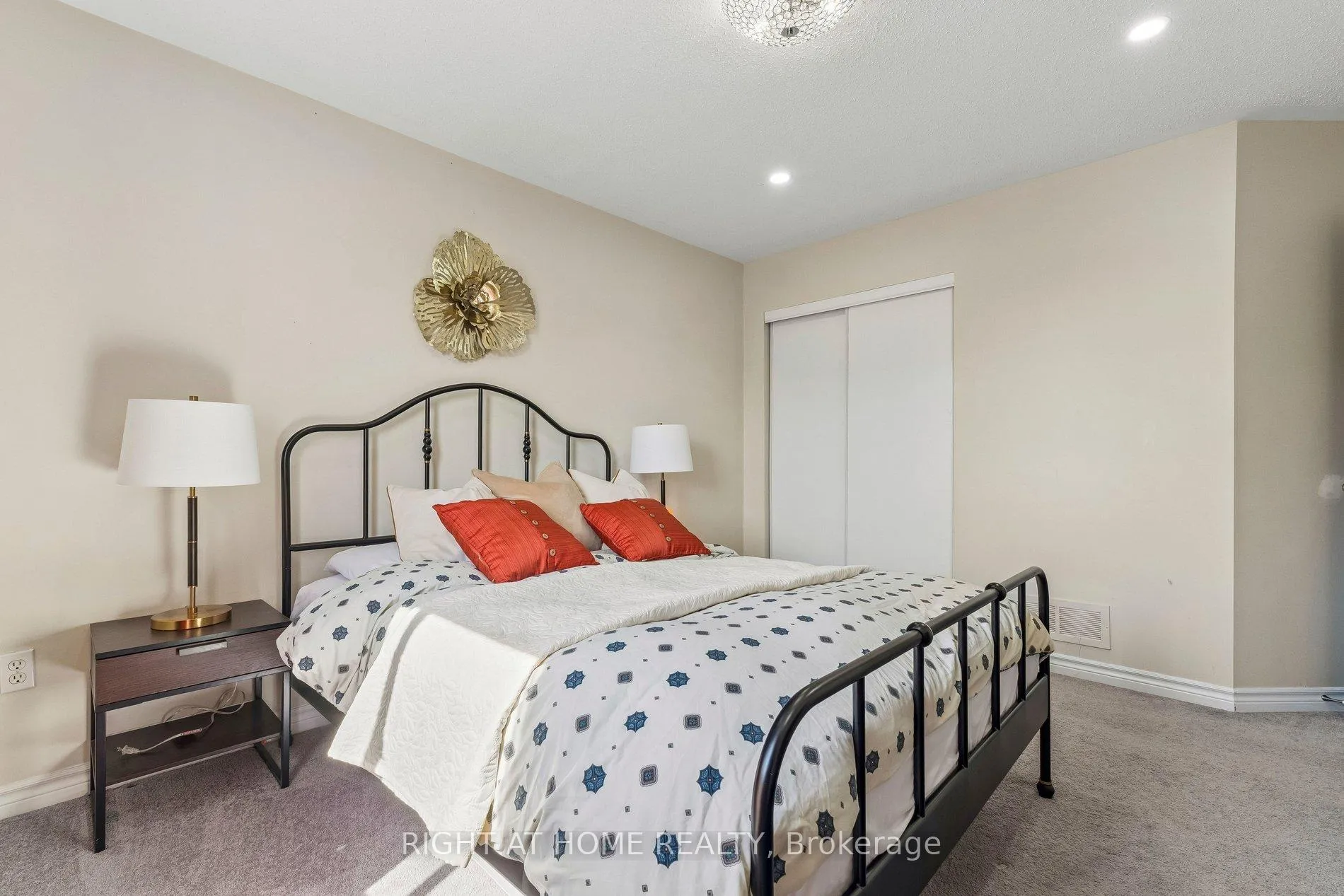 Photo 32 of 640 Ormond Drive, Oshawa, Samac — HOMEH