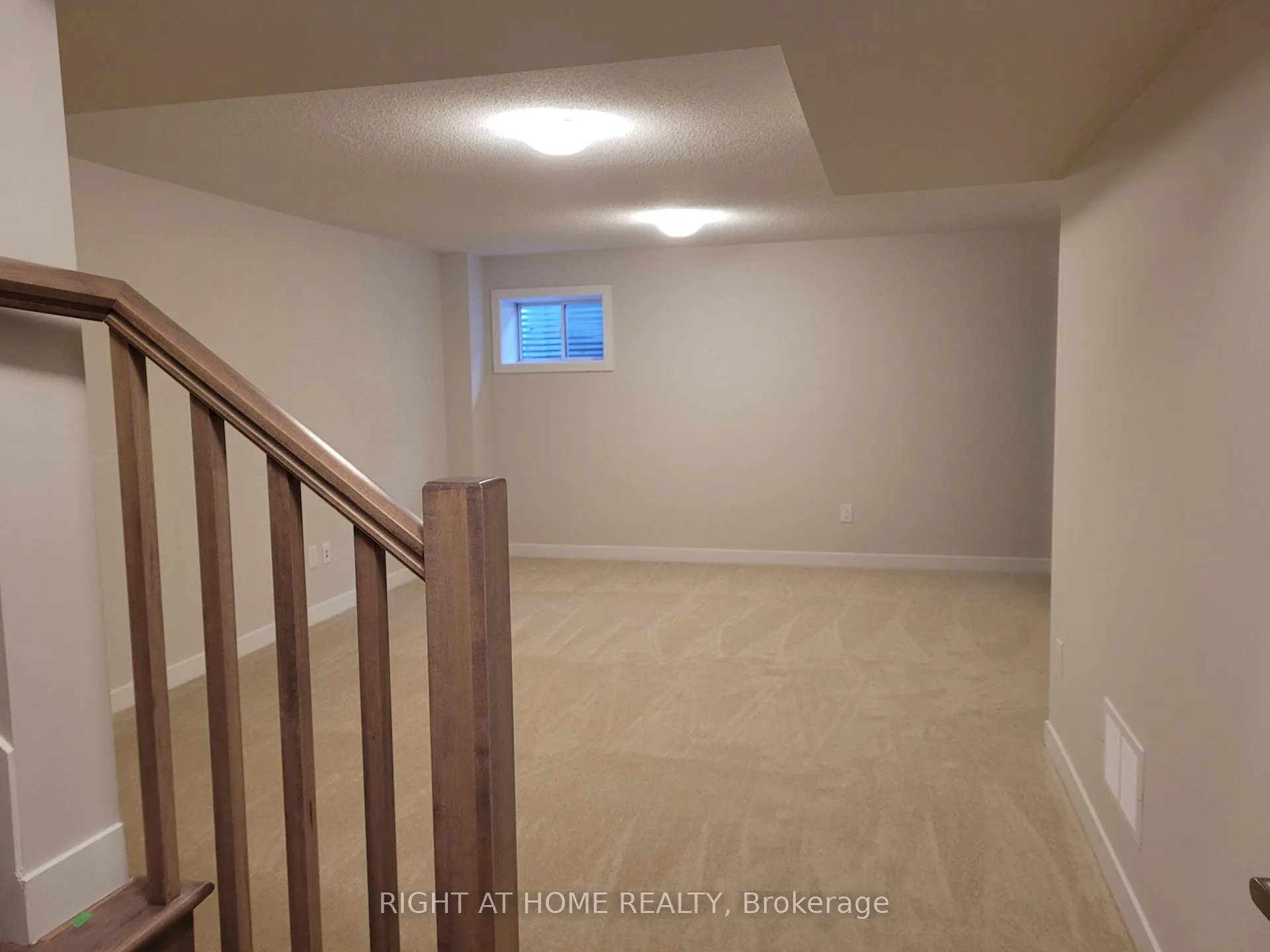 Photo 26 of 12 Focality Crescent, Ottawa, Barrhaven - Half Moon Bay — HOMEH
