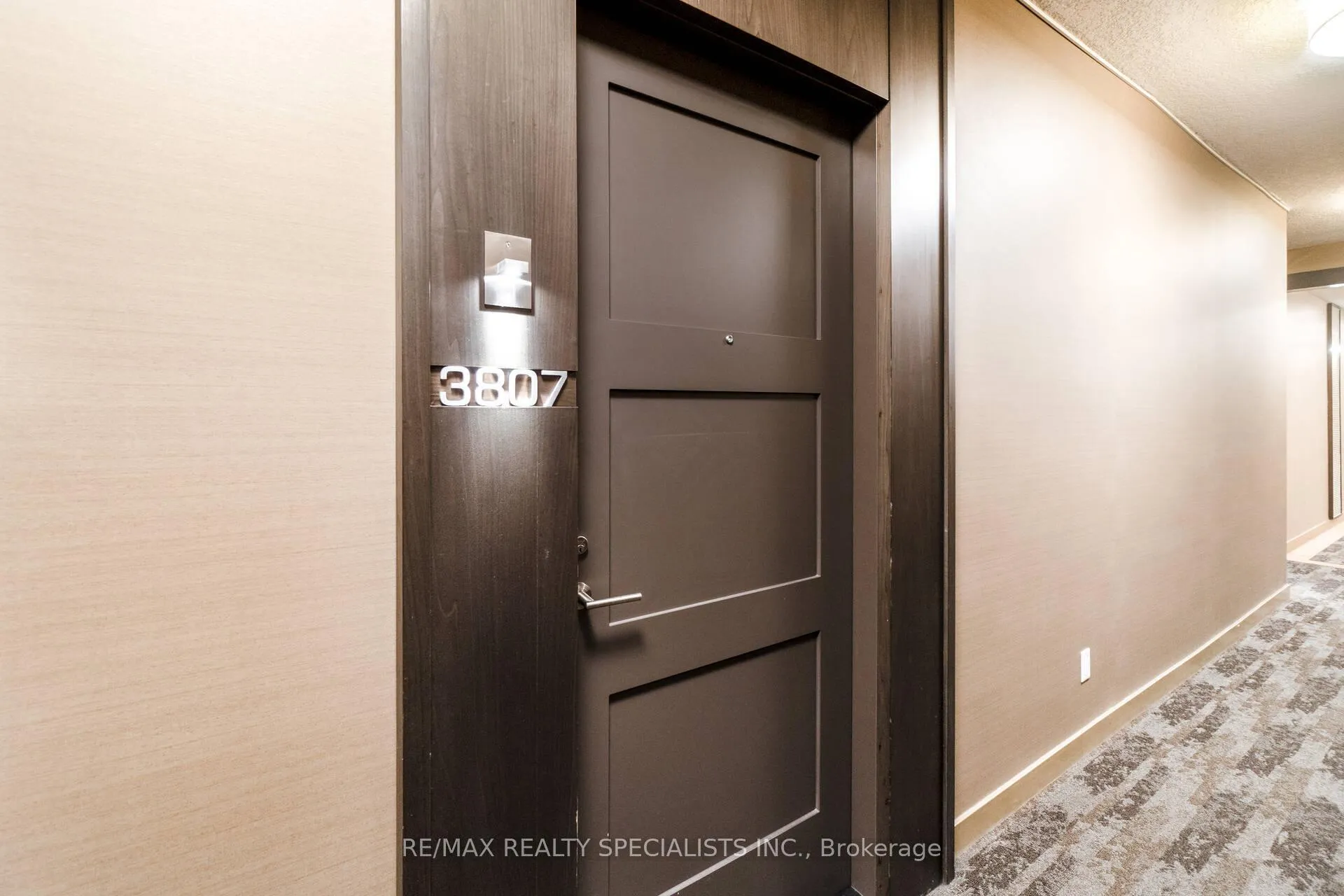 Photo 4 of Unit 3807, 300 Front Street W, Toronto, Waterfront Communities — HOMEH
