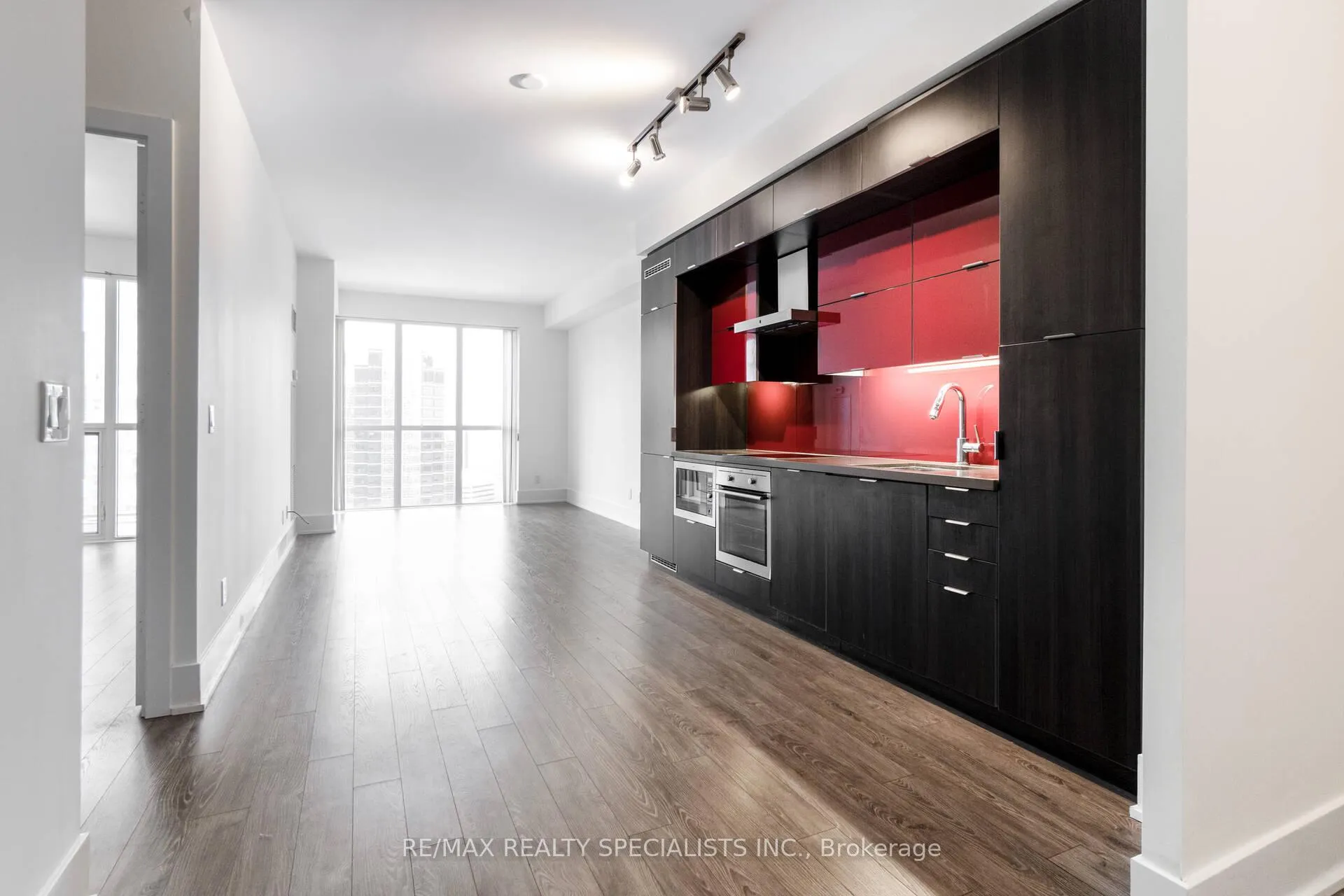 Photo 6 of Unit 3807, 300 Front Street W, Toronto, Waterfront Communities — HOMEH