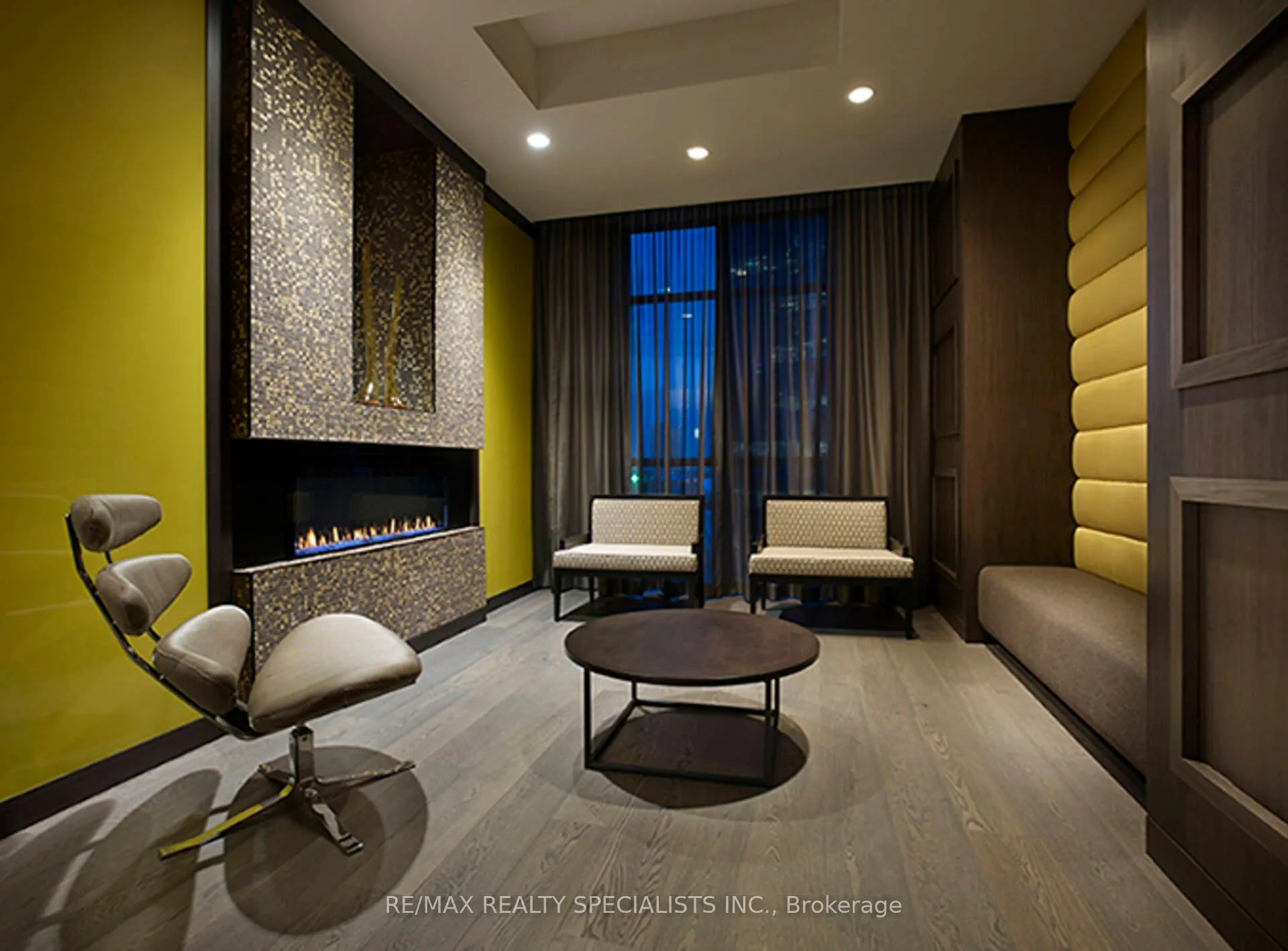 Photo 32 of Unit 3807, 300 Front Street W, Toronto, Waterfront Communities — HOMEH