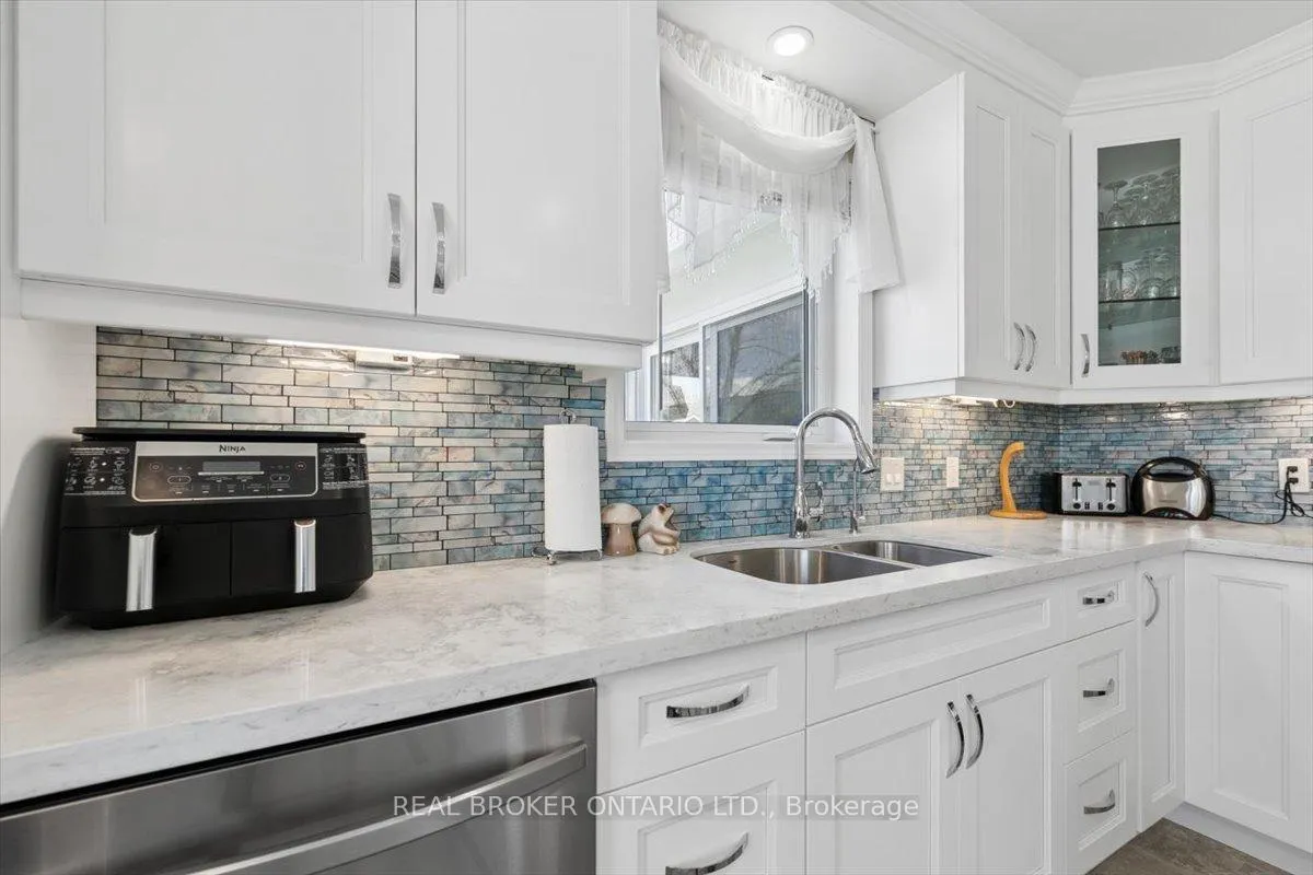 Photo 17 of 17 Greenfield Place, Wilmot — HOMEH