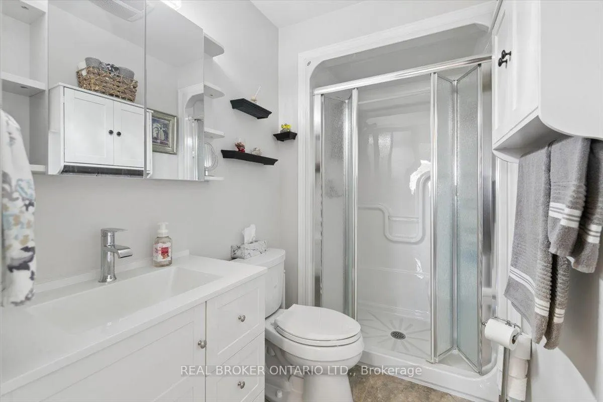 Photo 21 of 17 Greenfield Place, Wilmot — HOMEH