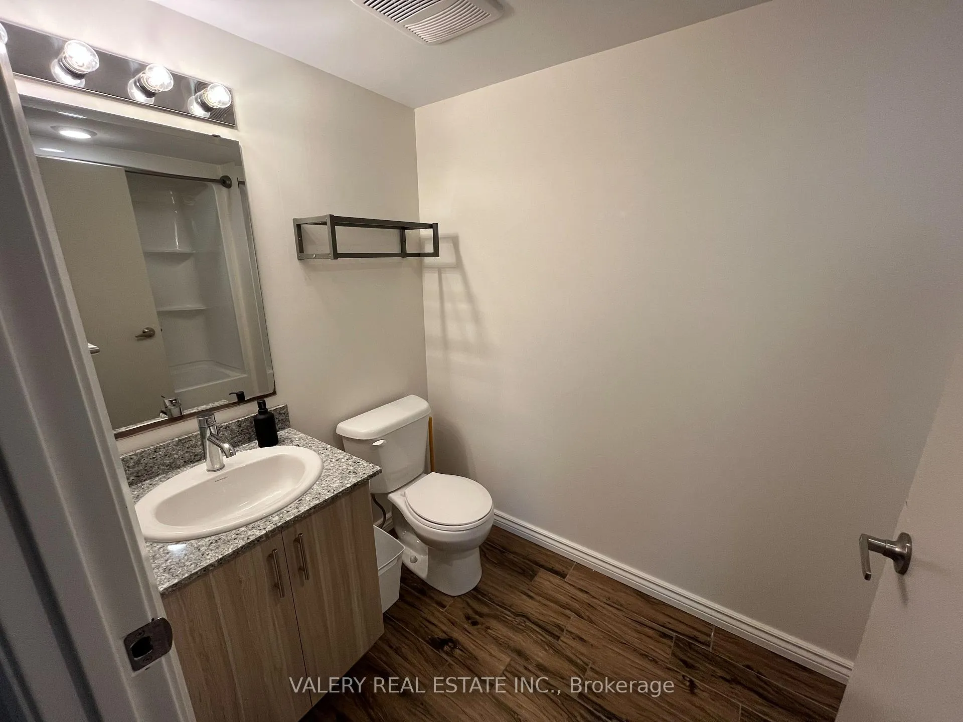 Photo 6 of Unit A508, 275 Larch Street, Waterloo — HOMEH