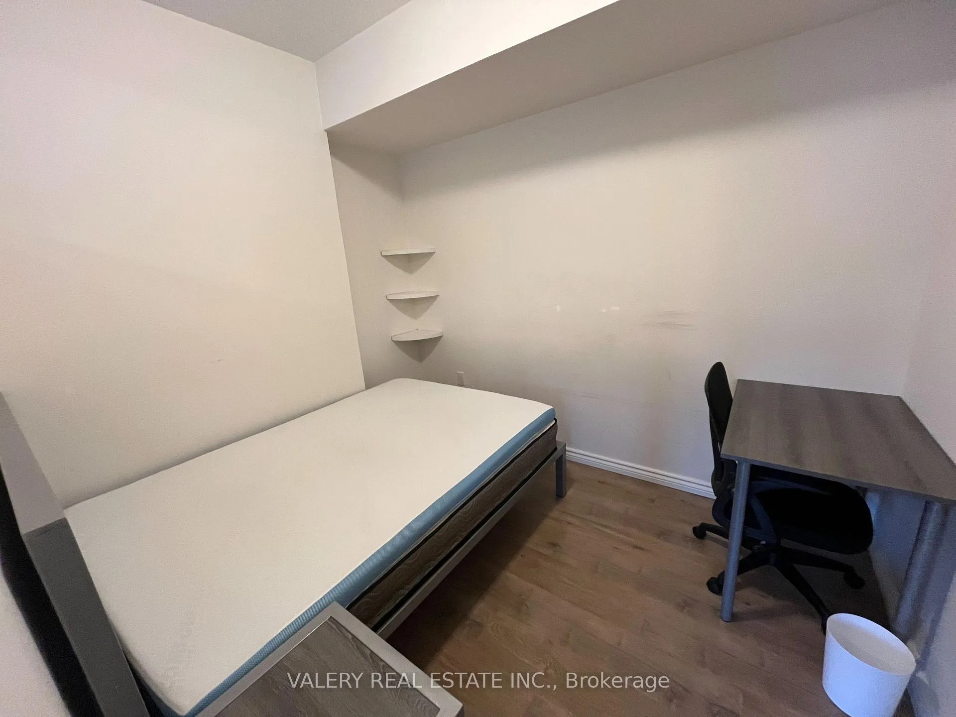 Photo 10 of Unit A508, 275 Larch Street, Waterloo — HOMEH
