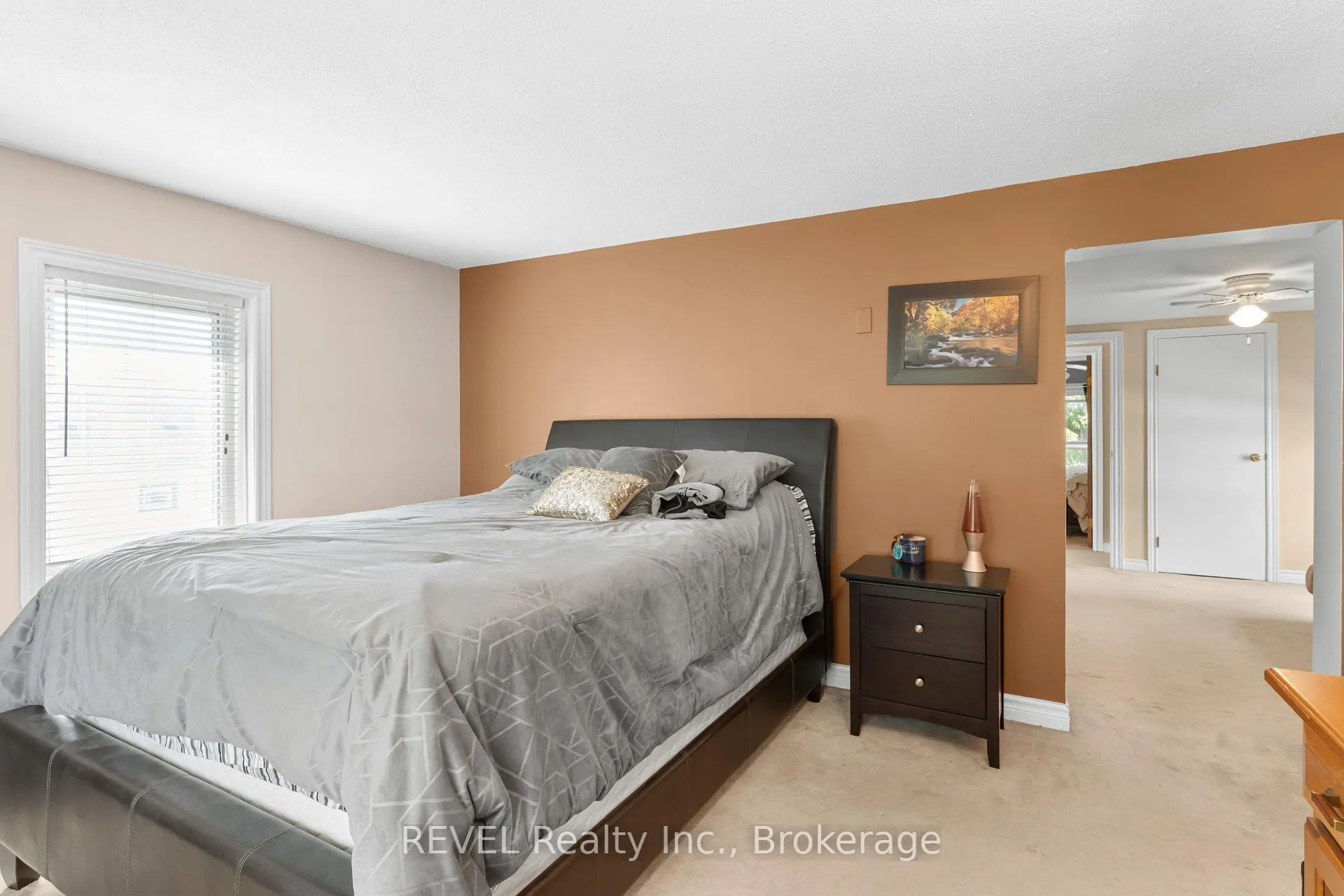 Photo 18 of 32 Bay Avenue, Welland, Dain City — HOMEH