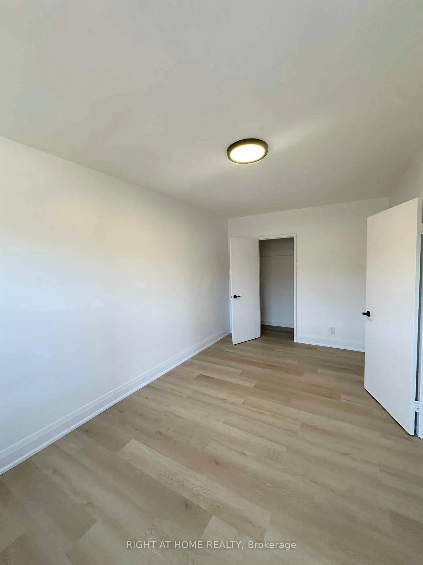 Photo 8 of Unit 3, 155 Stinson Street, Hamilton, Stinson — HOMEH