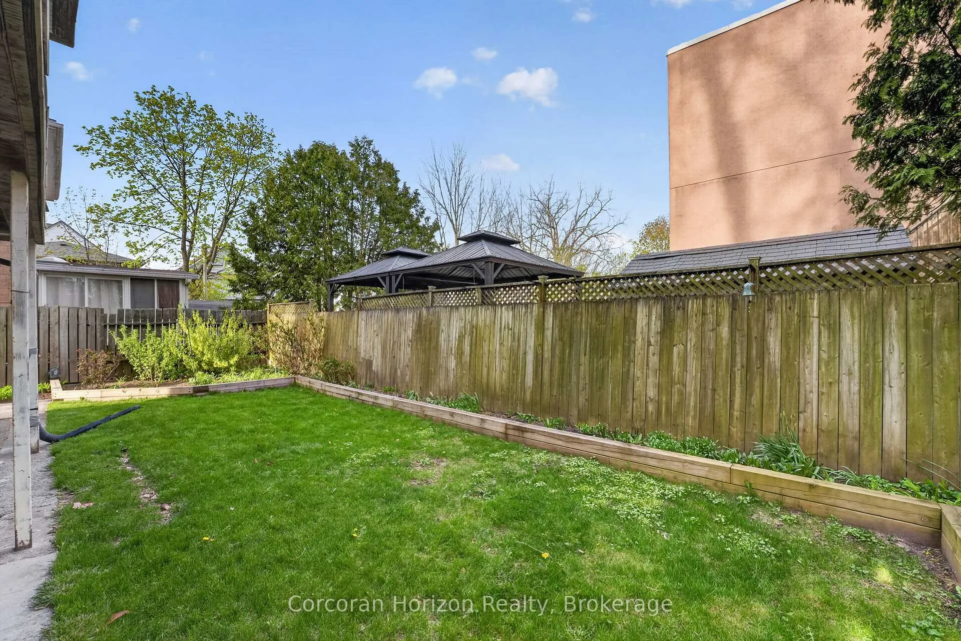 Photo 27 of 5270 Second Avenue, Niagara Falls, Cherrywood — HOMEH