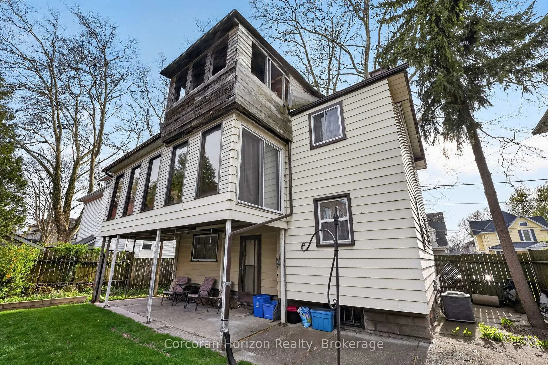 Photo 30 of 5270 Second Avenue, Niagara Falls, Cherrywood — HOMEH