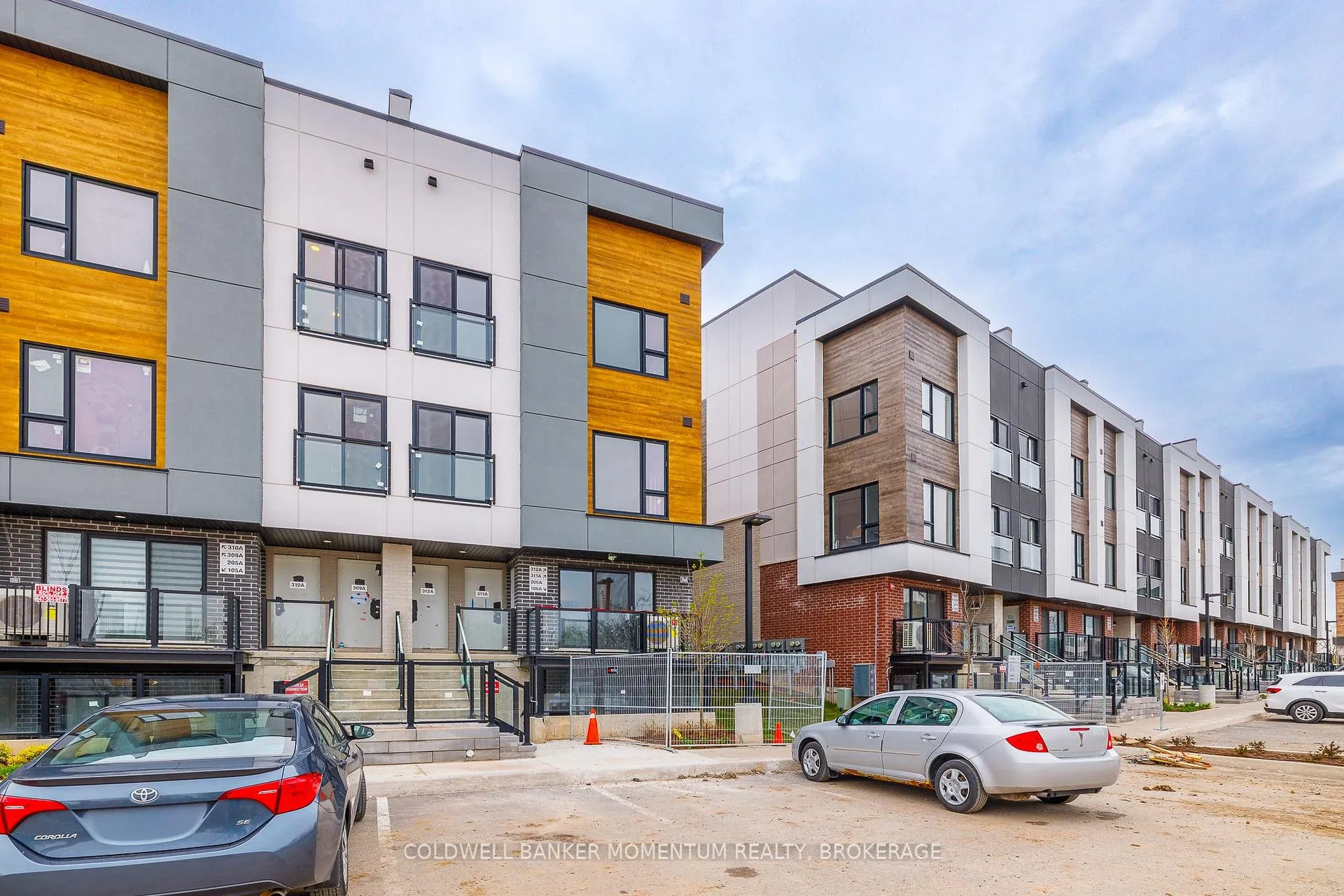 Photo 3 of Unit 311A, 16 Melbourne Avenue, St. Catharines, E. Chester — HOMEH