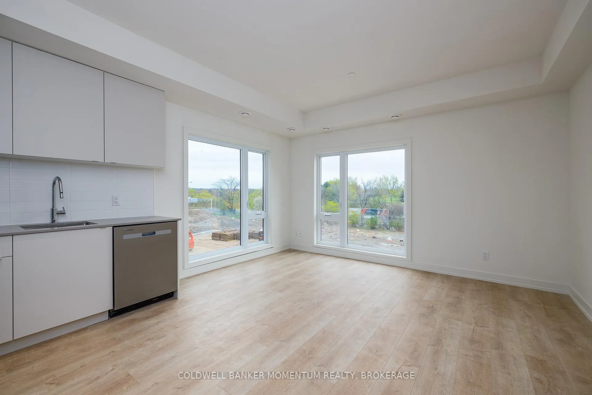 Photo 9 of Unit 311A, 16 Melbourne Avenue, St. Catharines, E. Chester — HOMEH